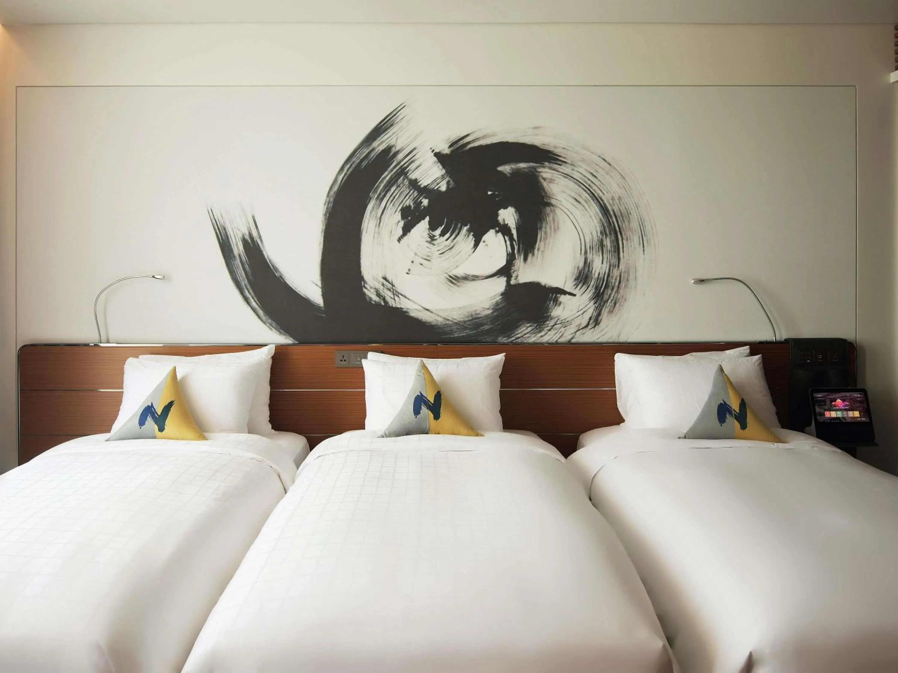 Bedroom, Bed in Novotel Ambassador Seoul Dongdaemun Hotels & Residences