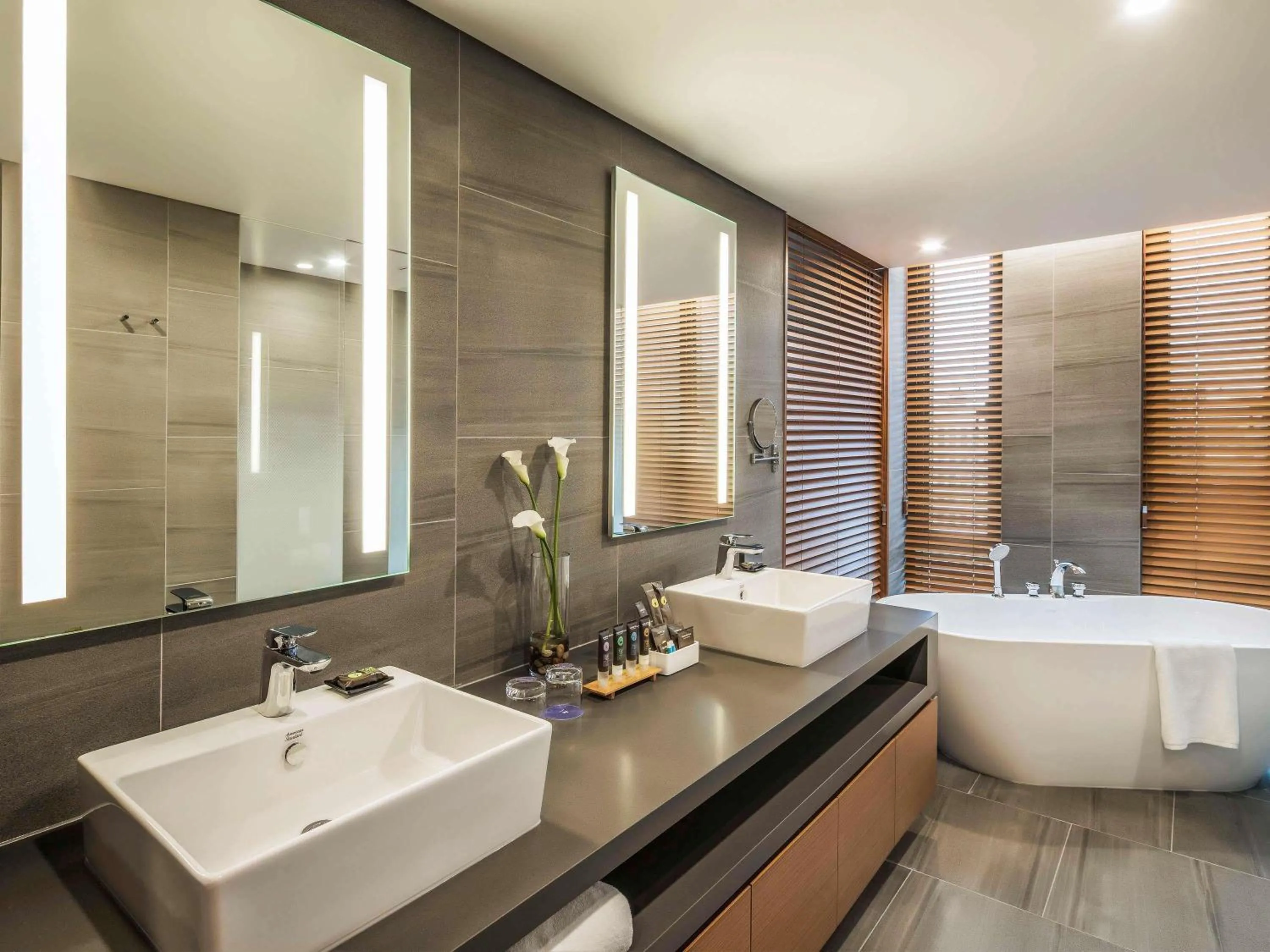 Photo of the whole room in Novotel Ambassador Seoul Dongdaemun Hotels & Residences