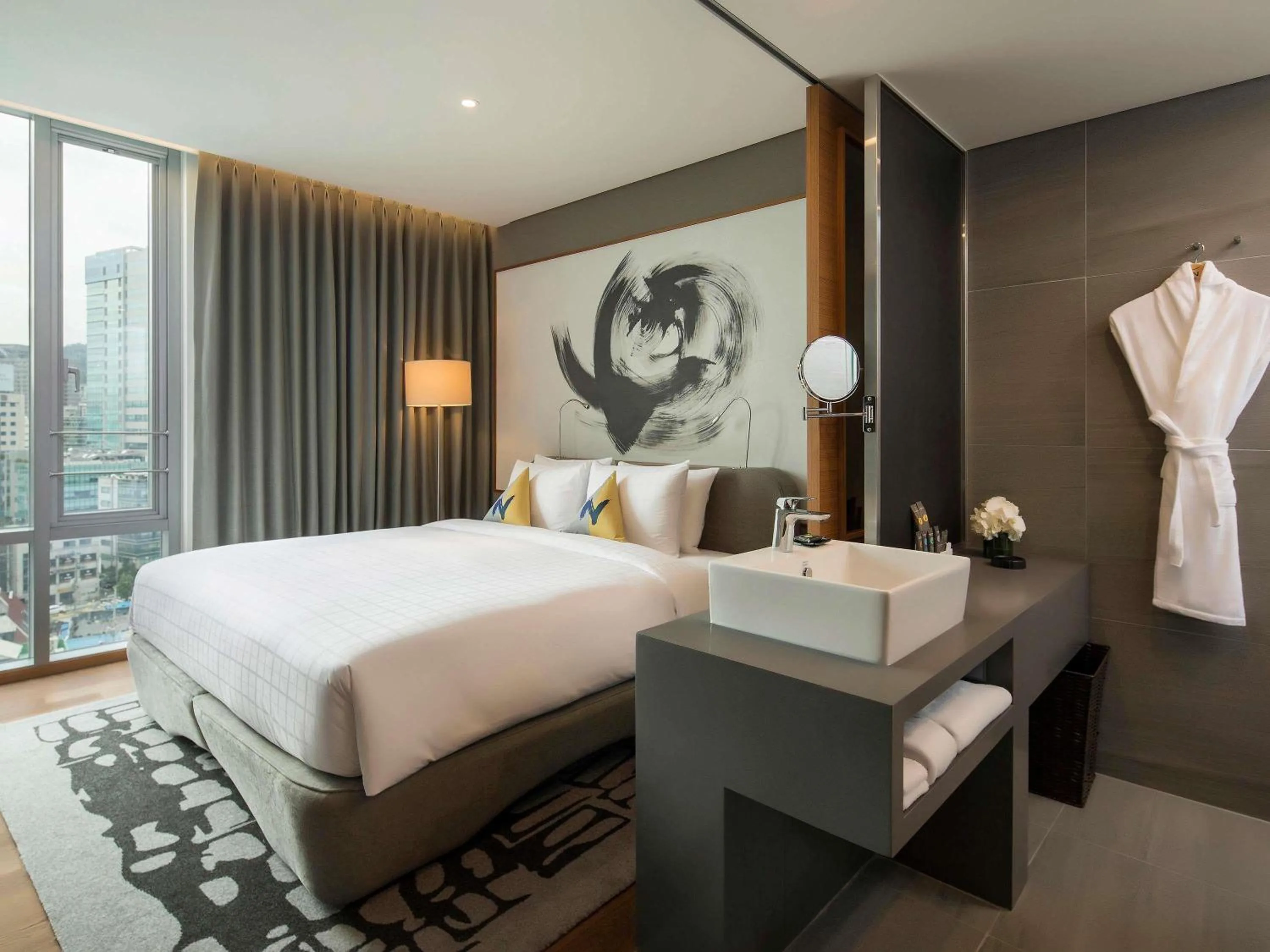 Bedroom, Bed in Novotel Ambassador Seoul Dongdaemun Hotels & Residences