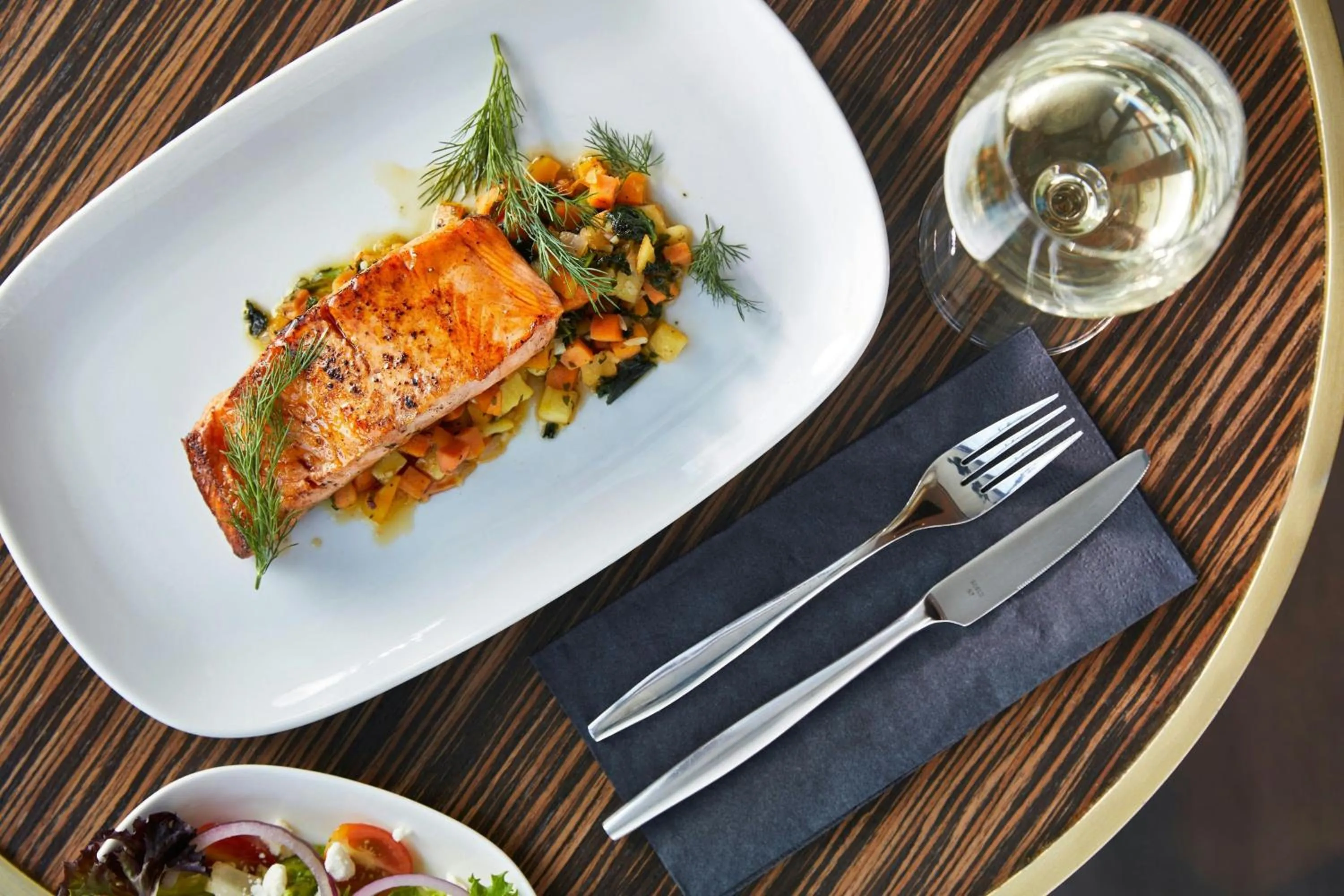 Restaurant/places to eat in AC Hotel Nashville Downtown