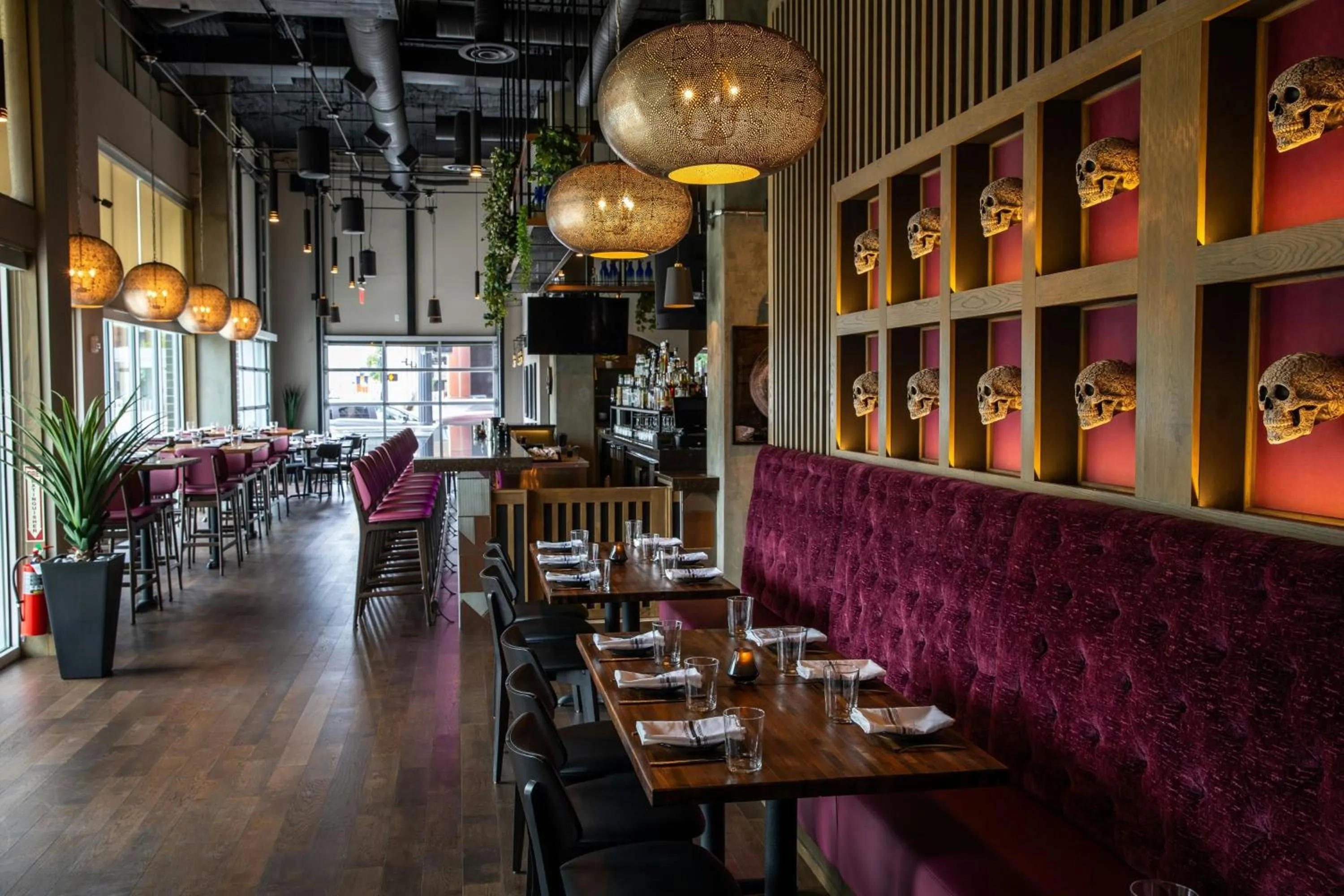 Restaurant/places to eat in AC Hotel Nashville Downtown