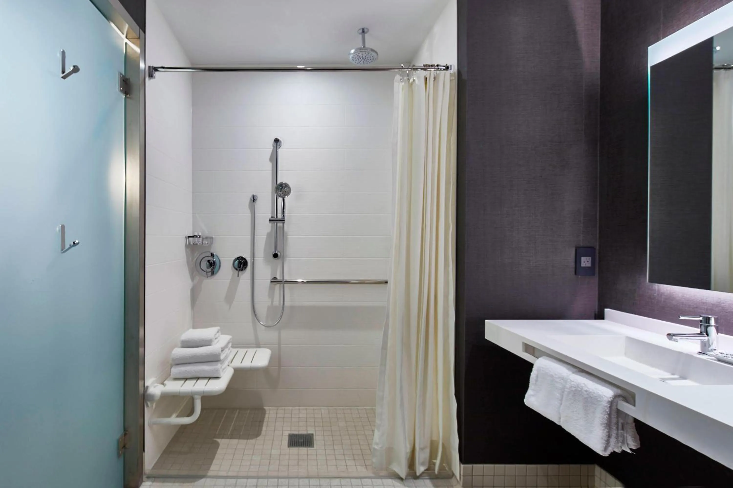 Bathroom in AC Hotel Nashville Downtown