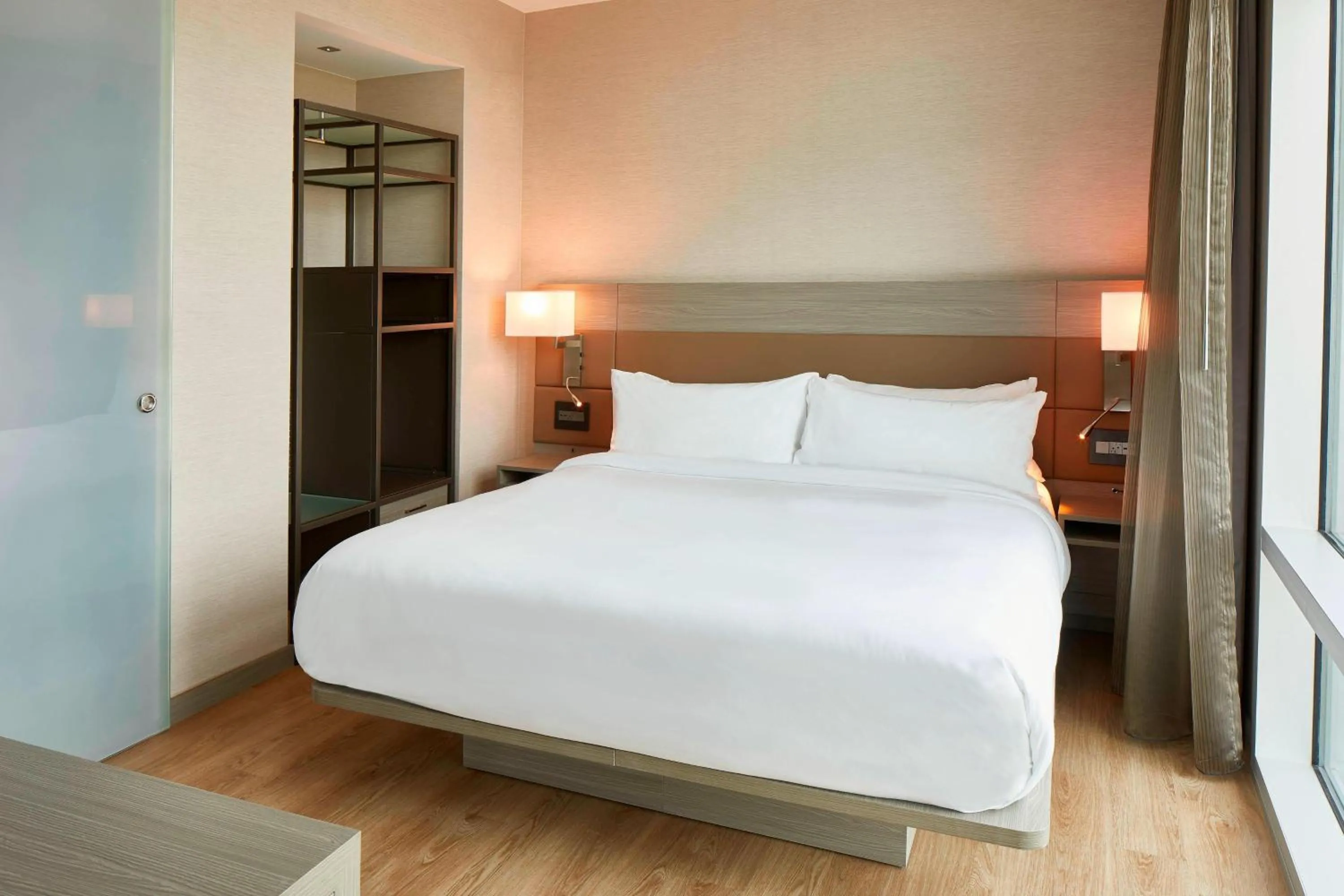 Bedroom, Bed in AC Hotel Nashville Downtown