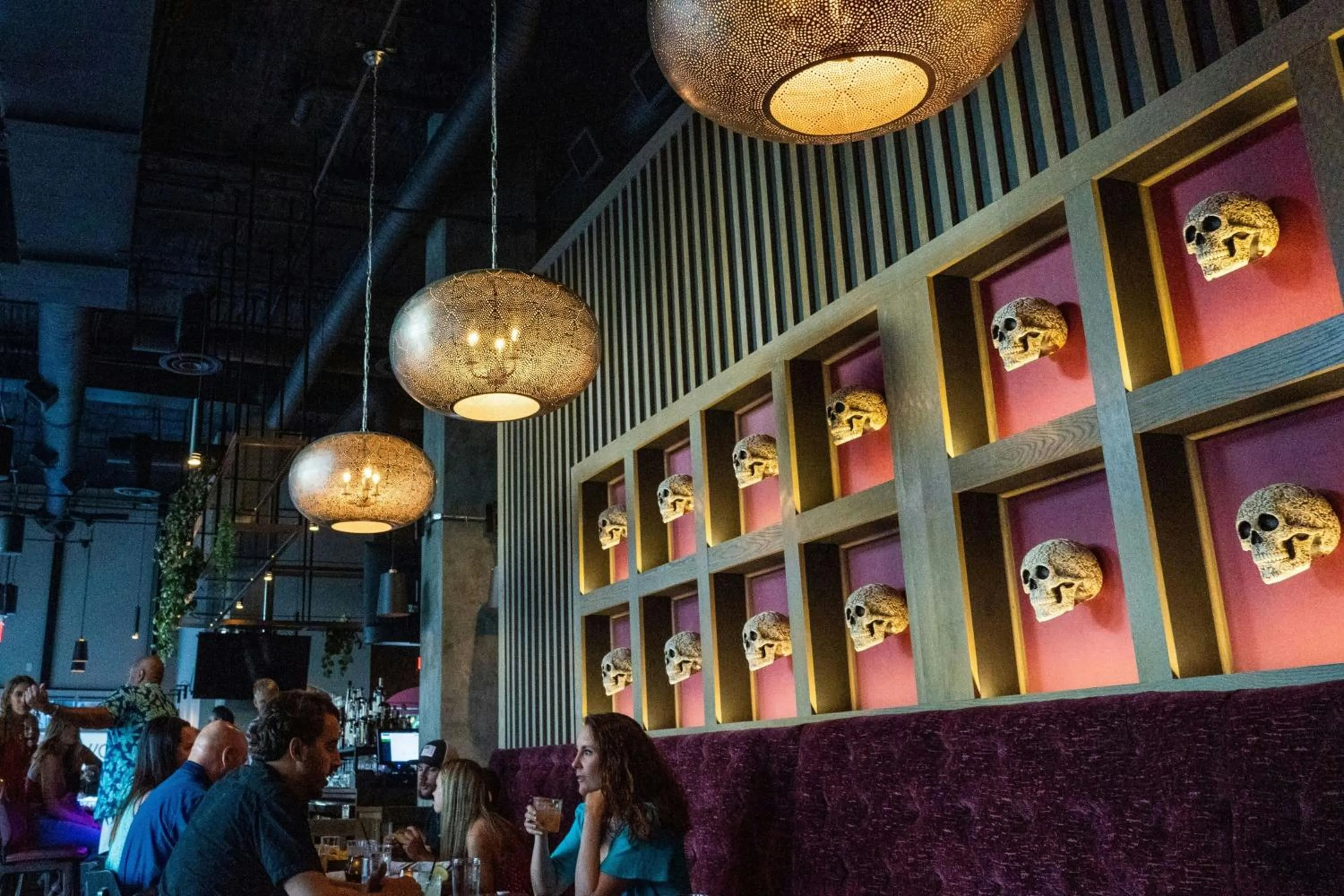 Restaurant/places to eat in AC Hotel Nashville Downtown