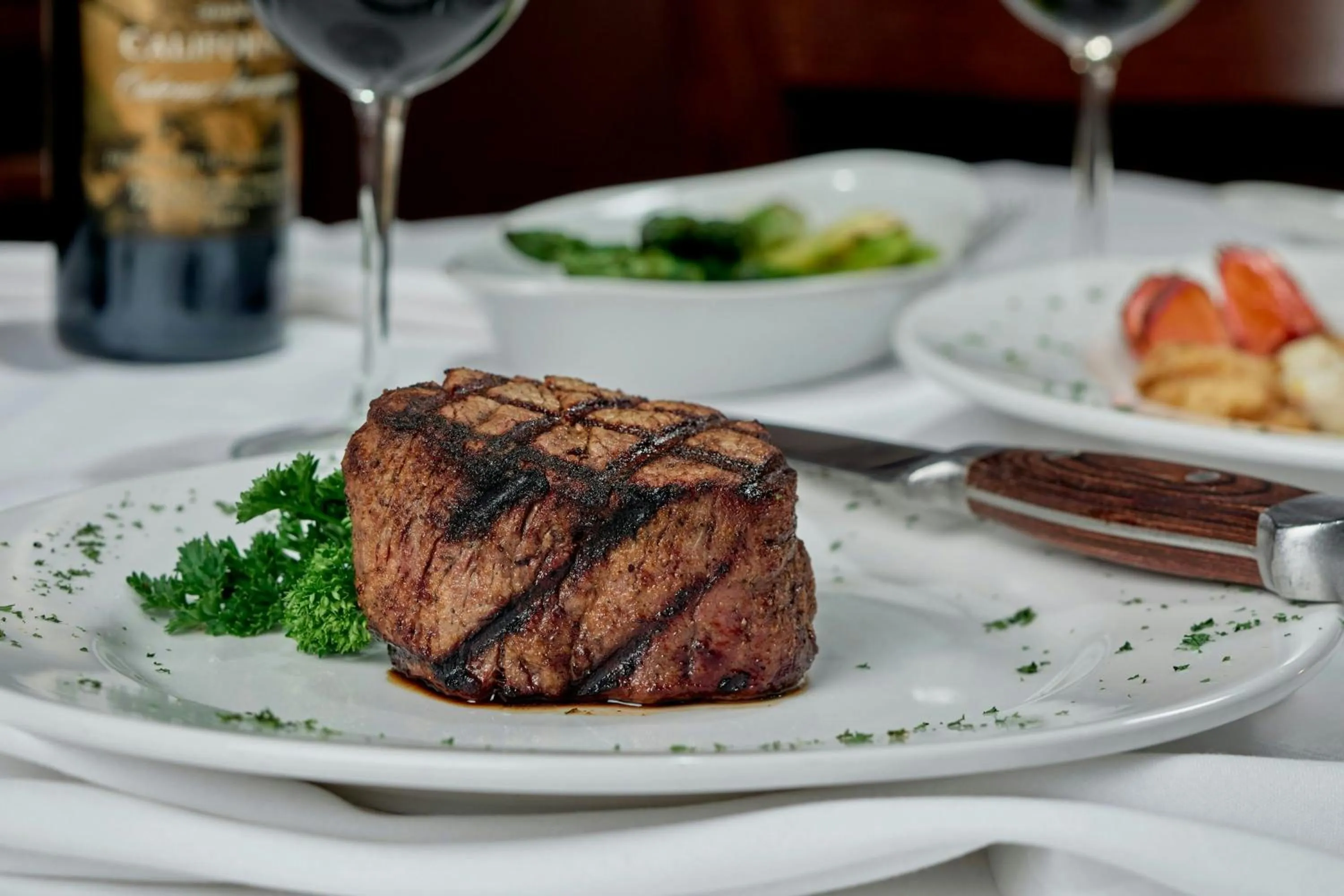 Restaurant/places to eat in AC Hotel Nashville Downtown