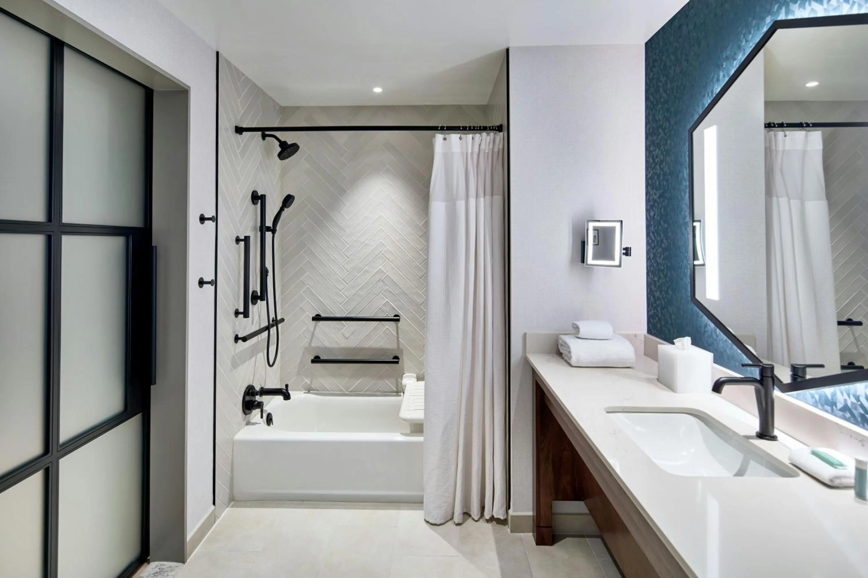 Bathroom in Residence Inn by Marriott Nashville Downtown/Convention Center