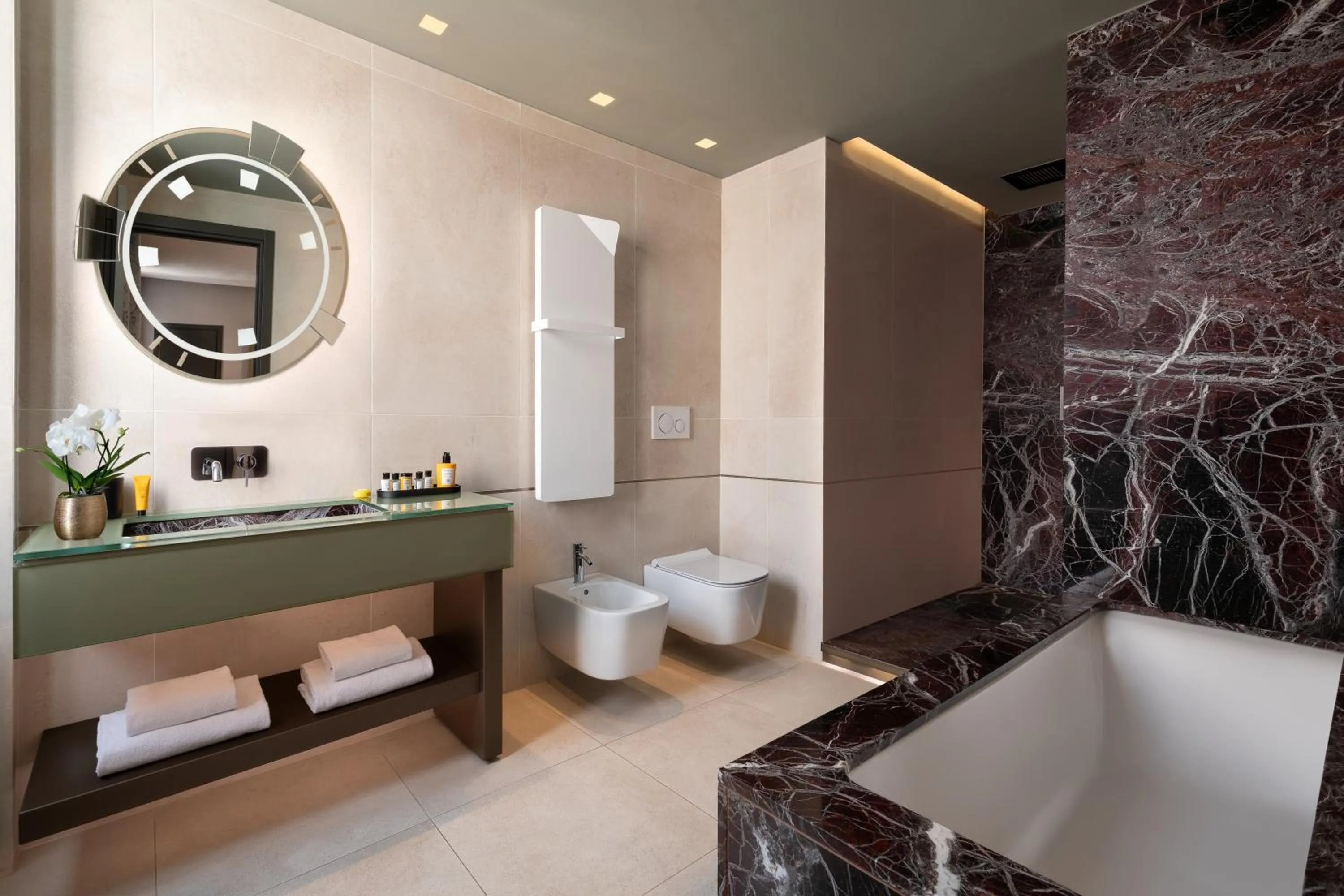 Bathroom in The Pantheon Iconic Rome Hotel, Autograph Collection