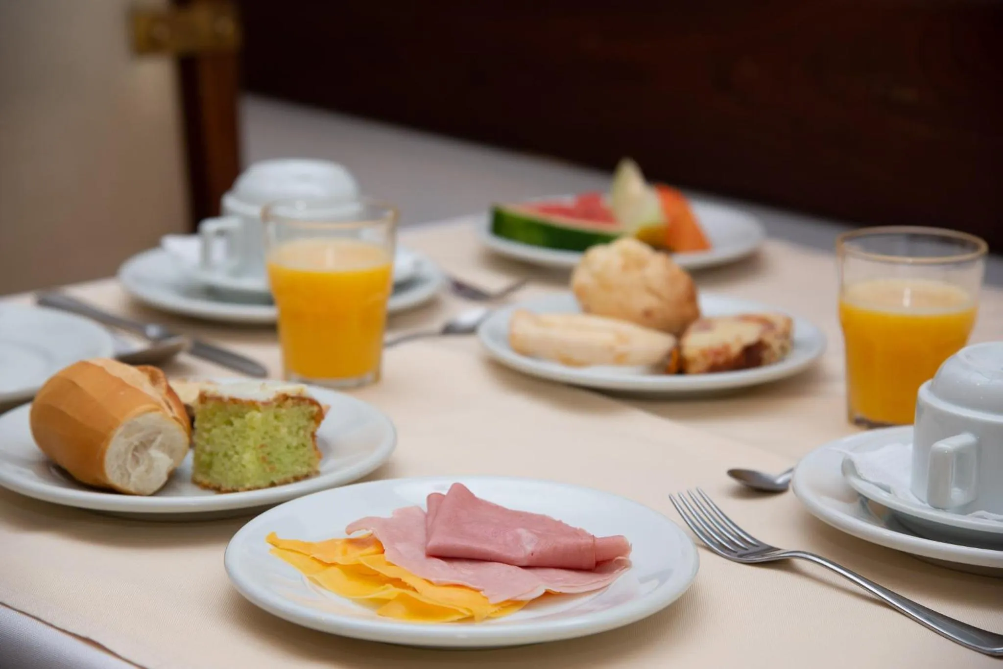 Breakfast in VOA Hotel União