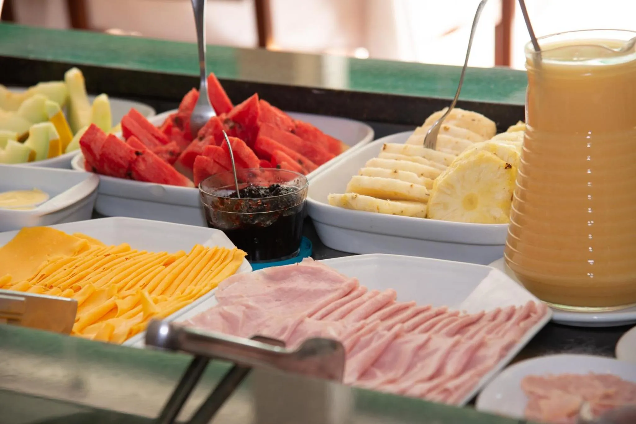 Breakfast in VOA Hotel União