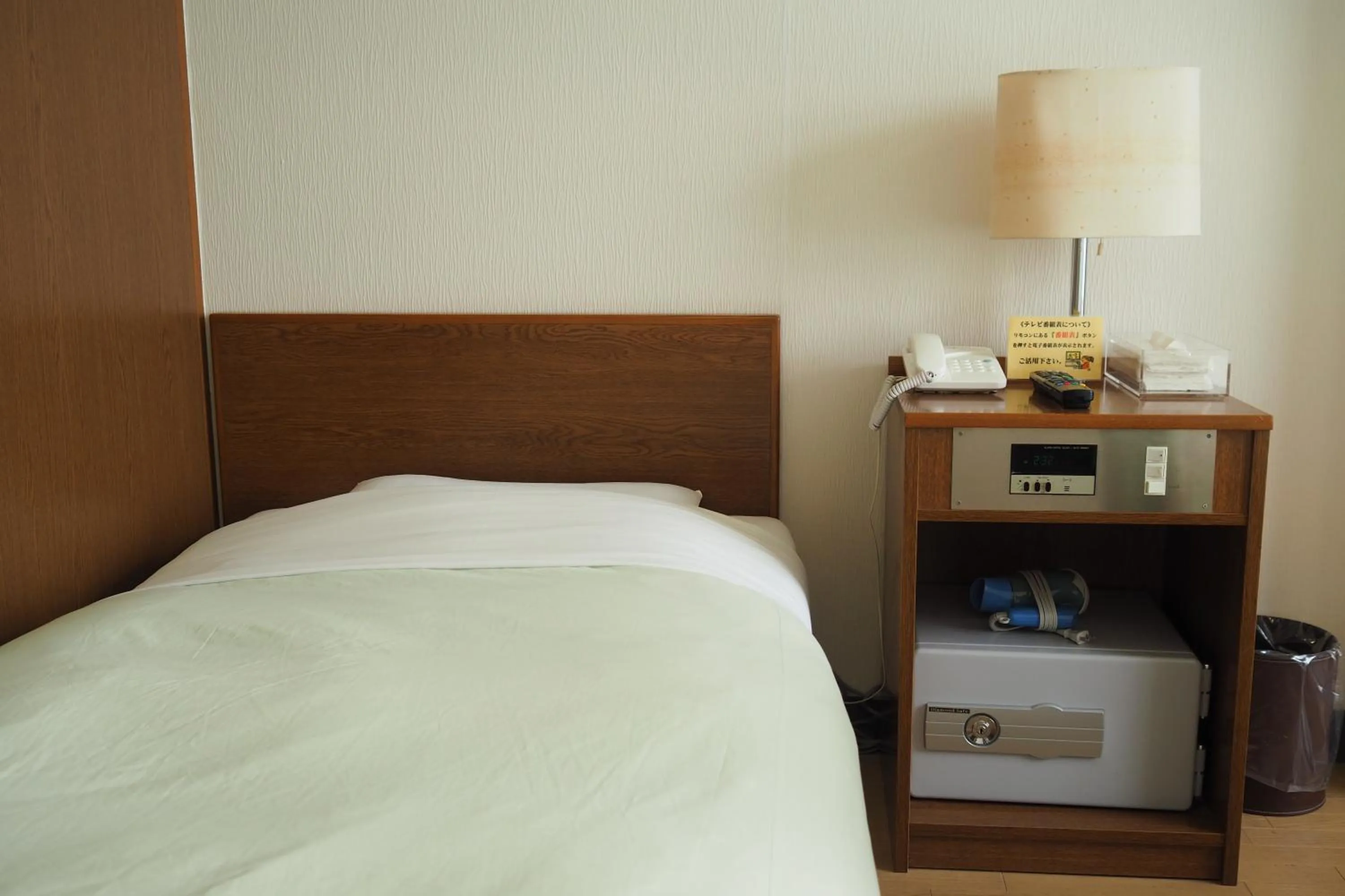 Photo of the whole room, Bed in Kokuminshukusha Shodoshima