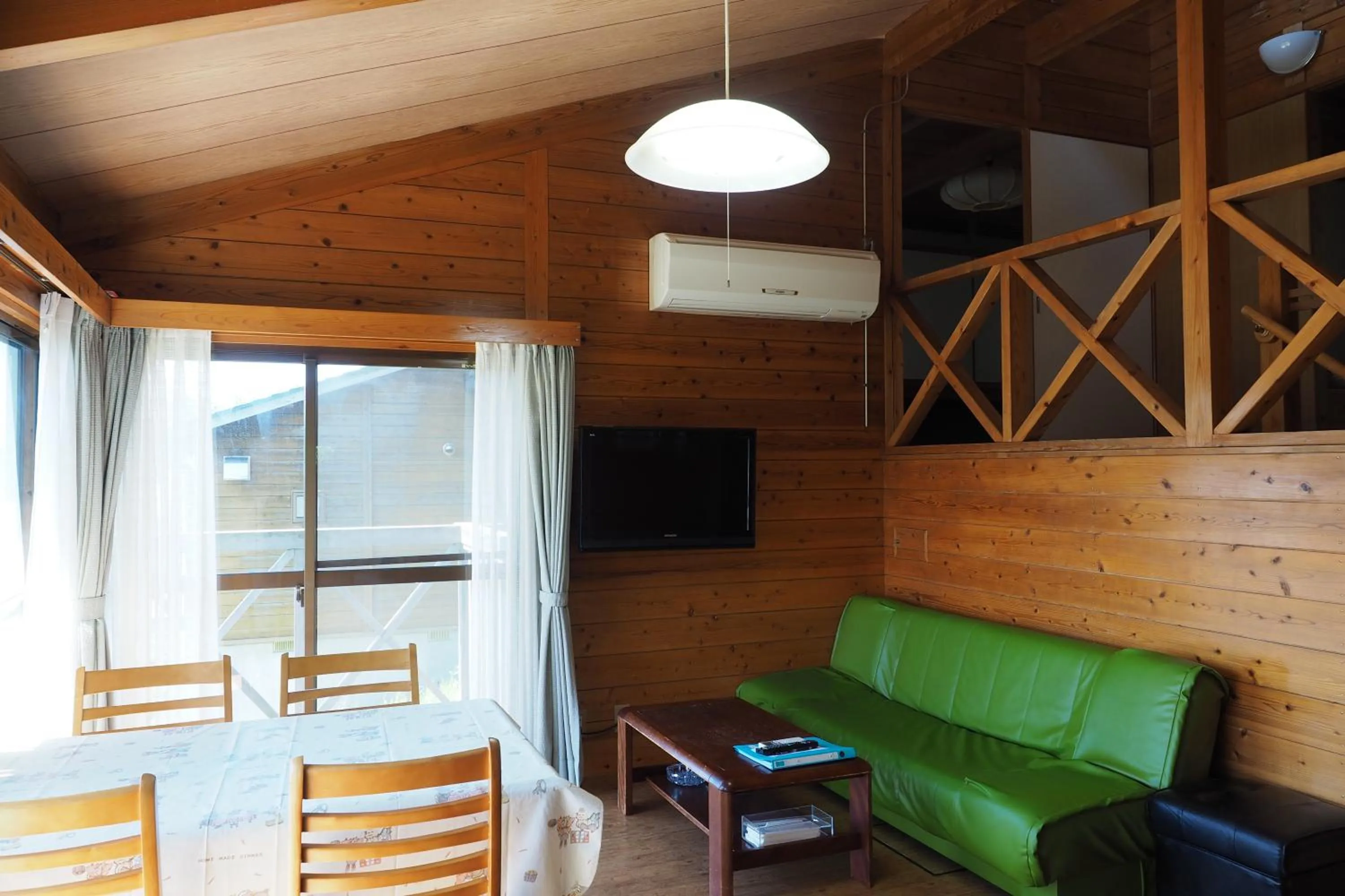 Photo of the whole room in Kokuminshukusha Shodoshima