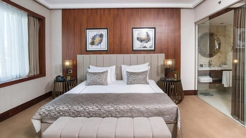 Photo of the whole room, Bed in Vogue Hotel Supreme Istanbul