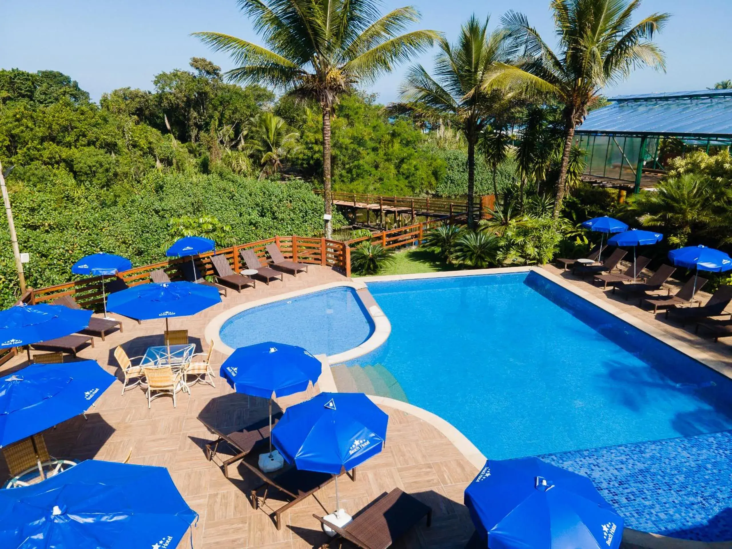 Beach Hotel Cambury Beach Hotel Cambury