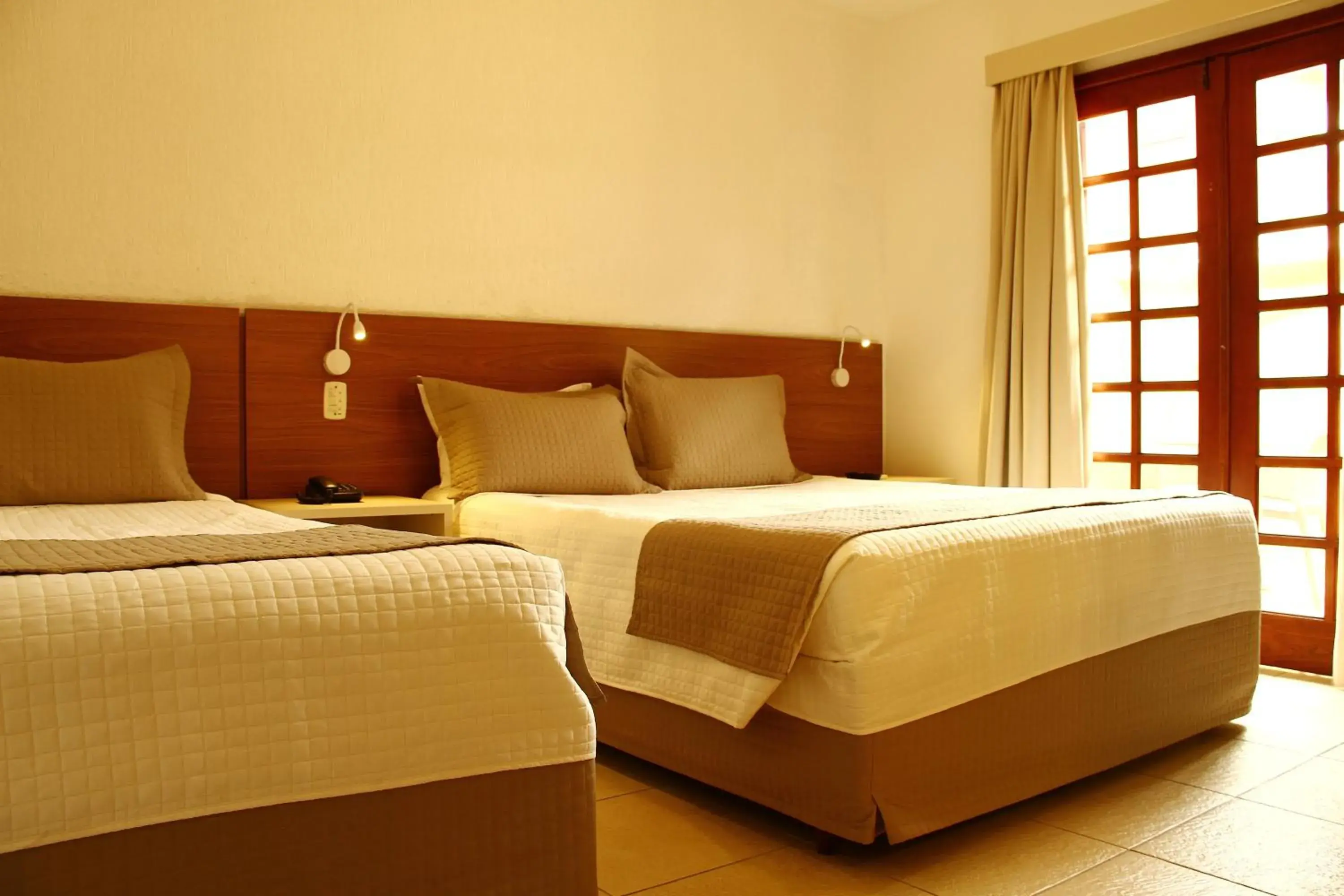 Double or Twin Room with Balcony in Beach Hotel Cambury Double or Twin Room with Balcony in Beach Hotel Cambury