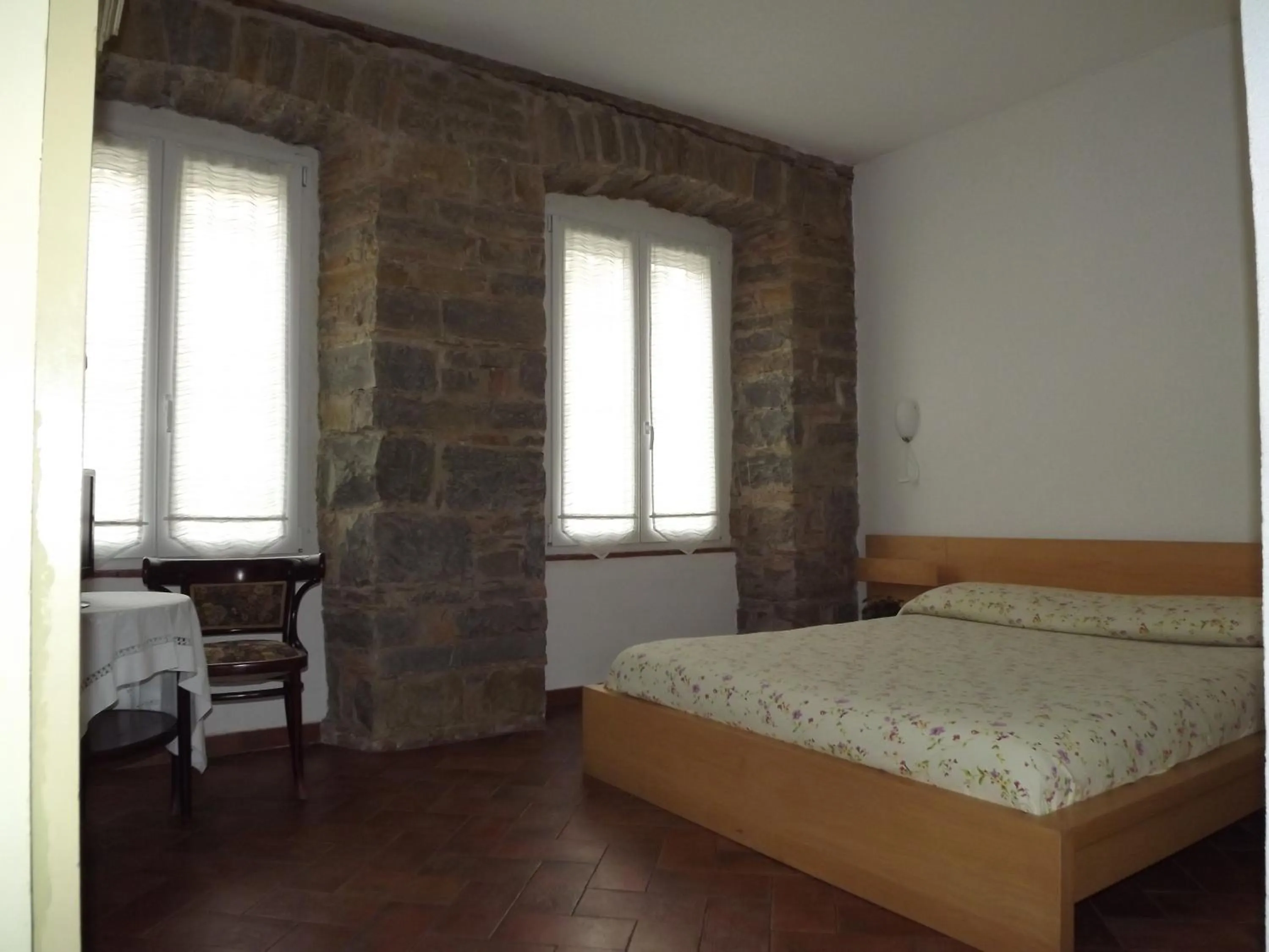 Photo of the whole room, Bed in B&B Gens Julia