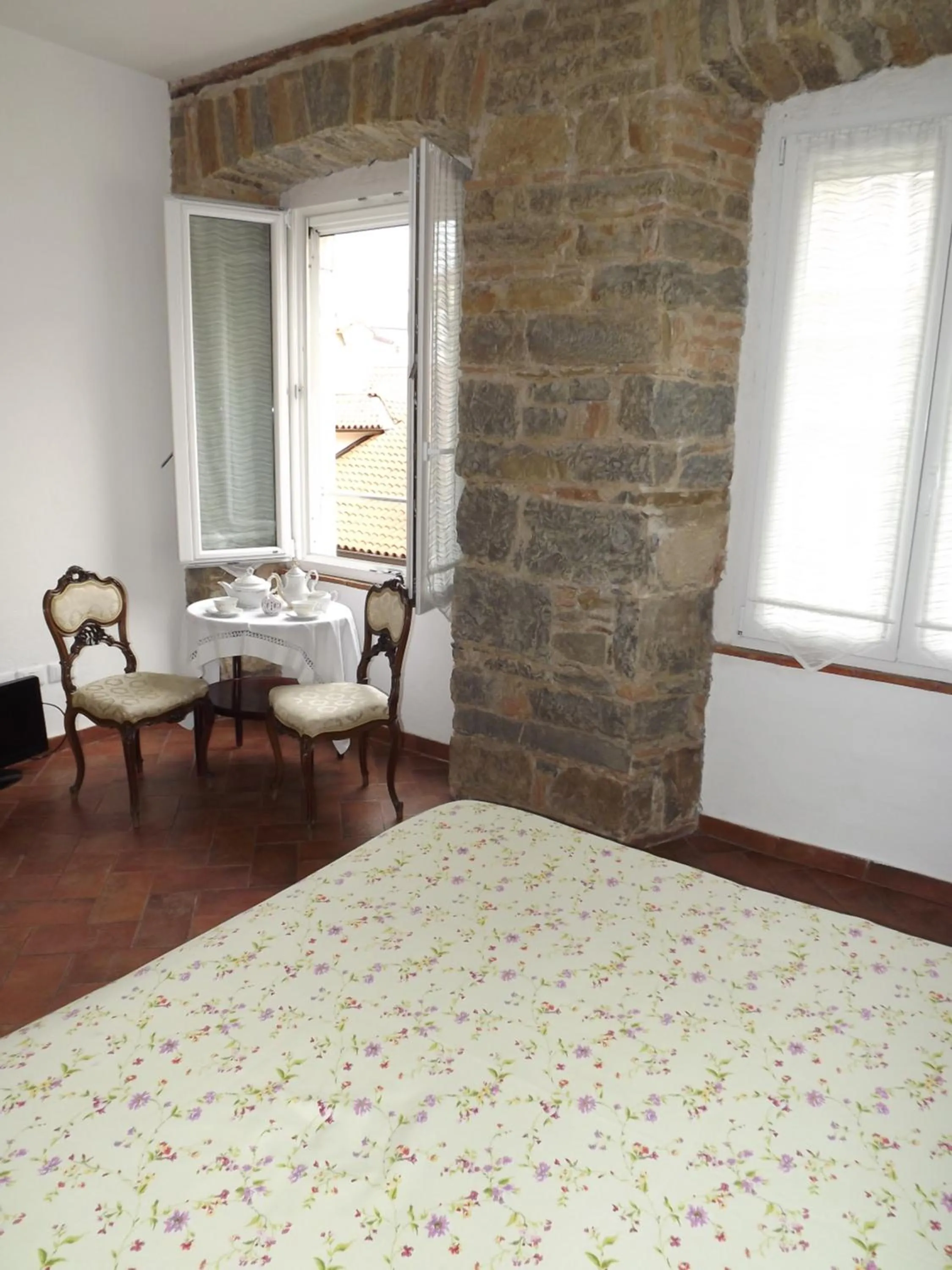 Photo of the whole room, Bed in B&B Gens Julia