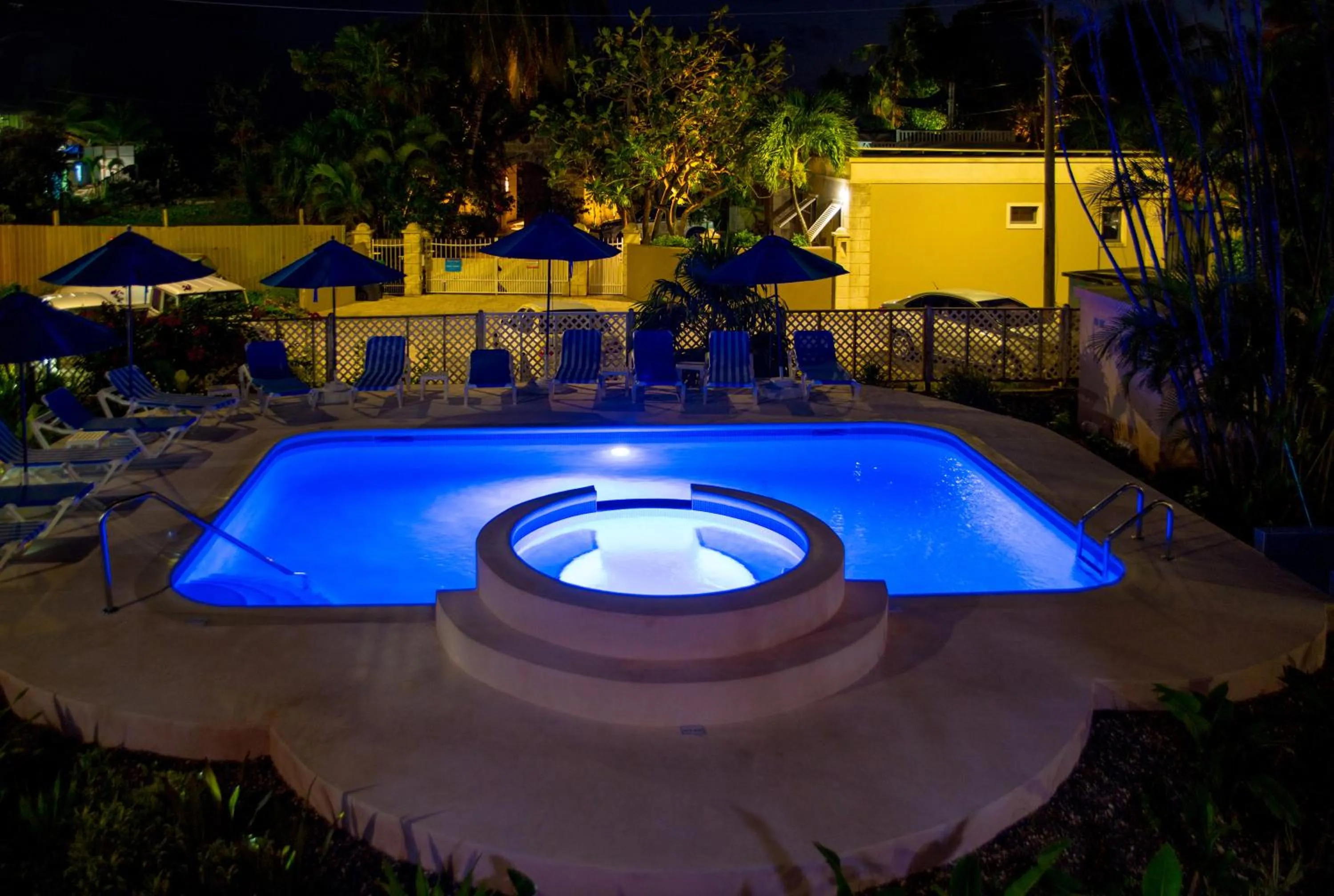 Pool view in Dover Beach Hotel