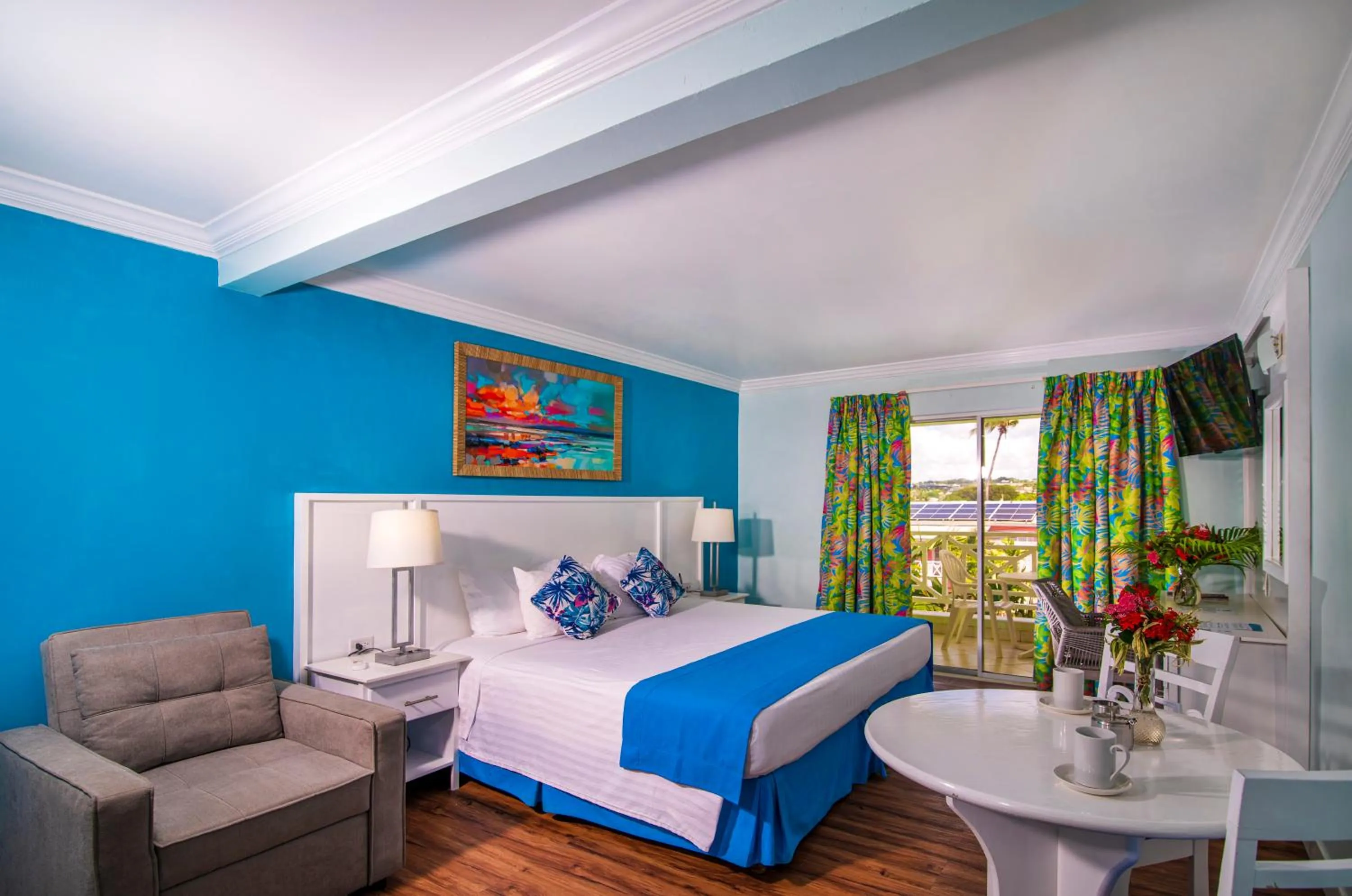 Bed in Dover Beach Hotel