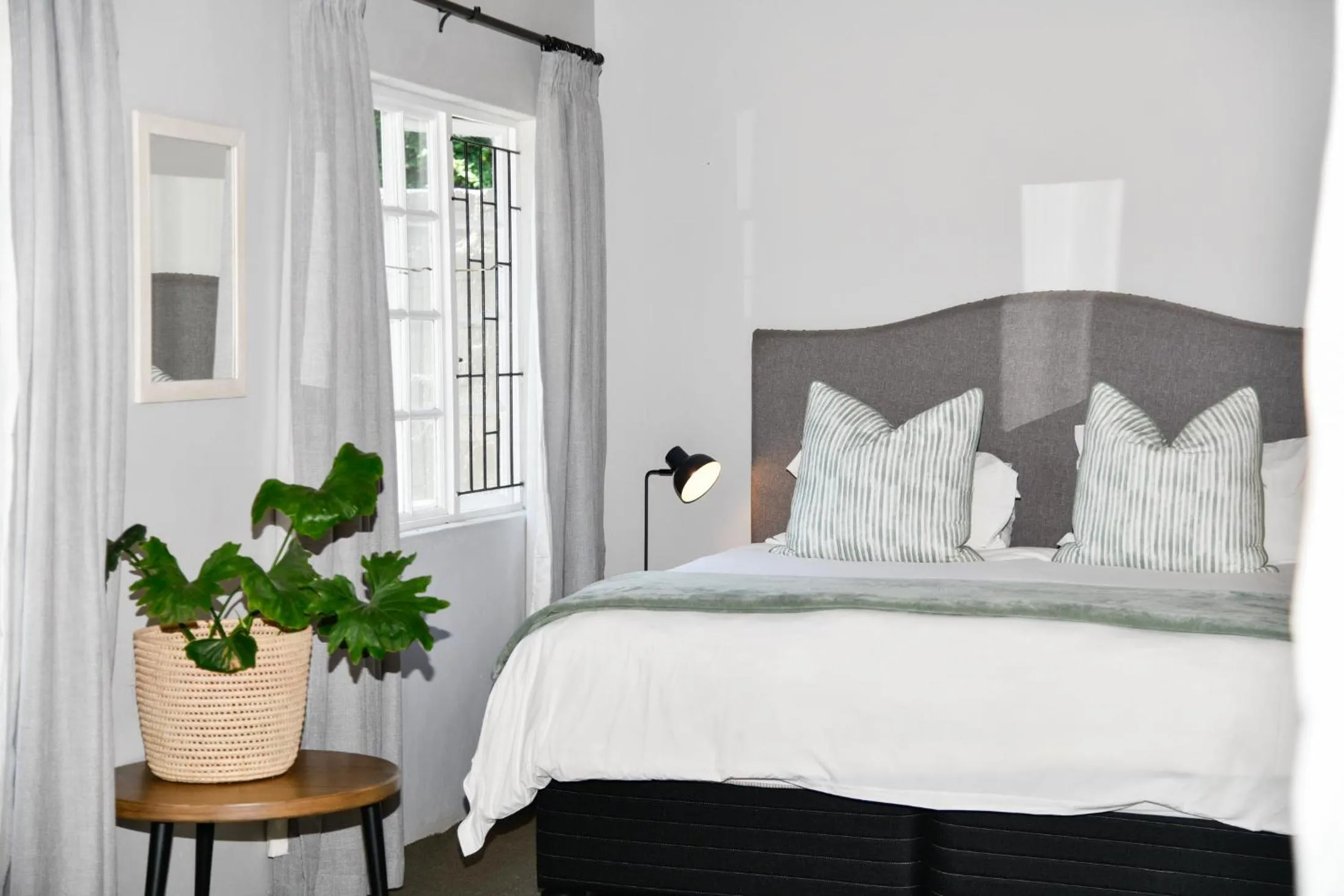 Bed in Gowan Valley Guest Farm