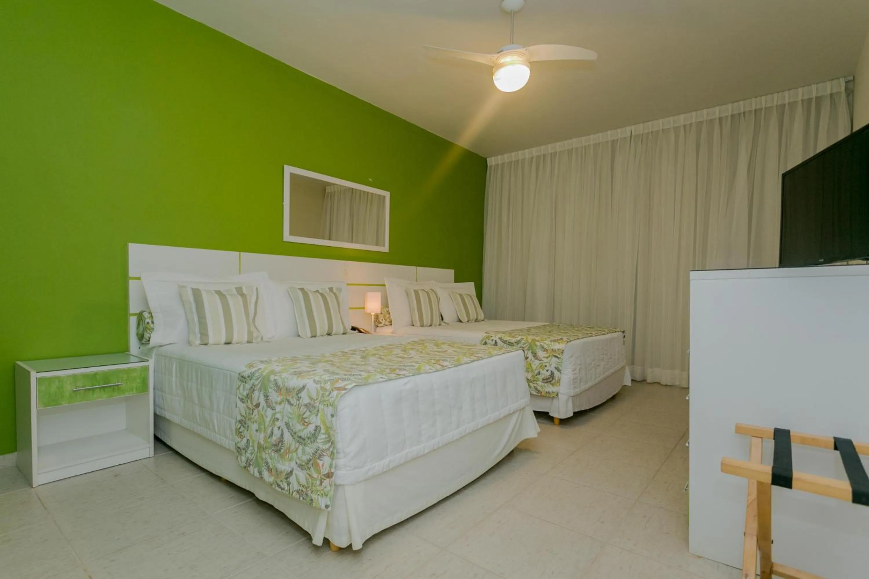 Bedroom, Bed in Beach Hotel Juquehy