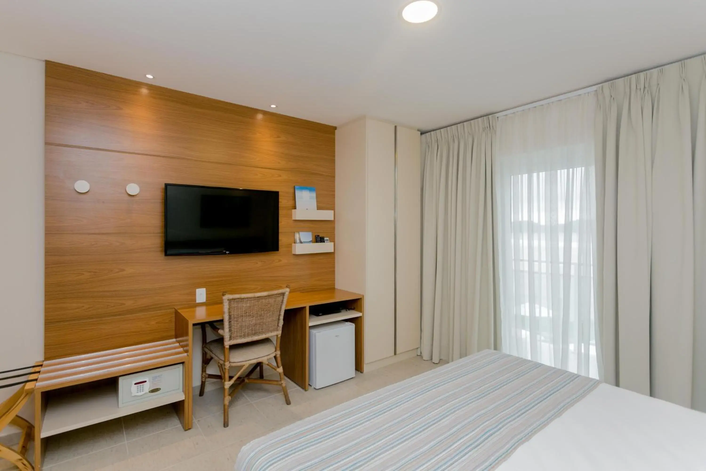 Double Room with Sea View in Beach Hotel Juquehy Double Room with Sea View in Beach Hotel Juquehy