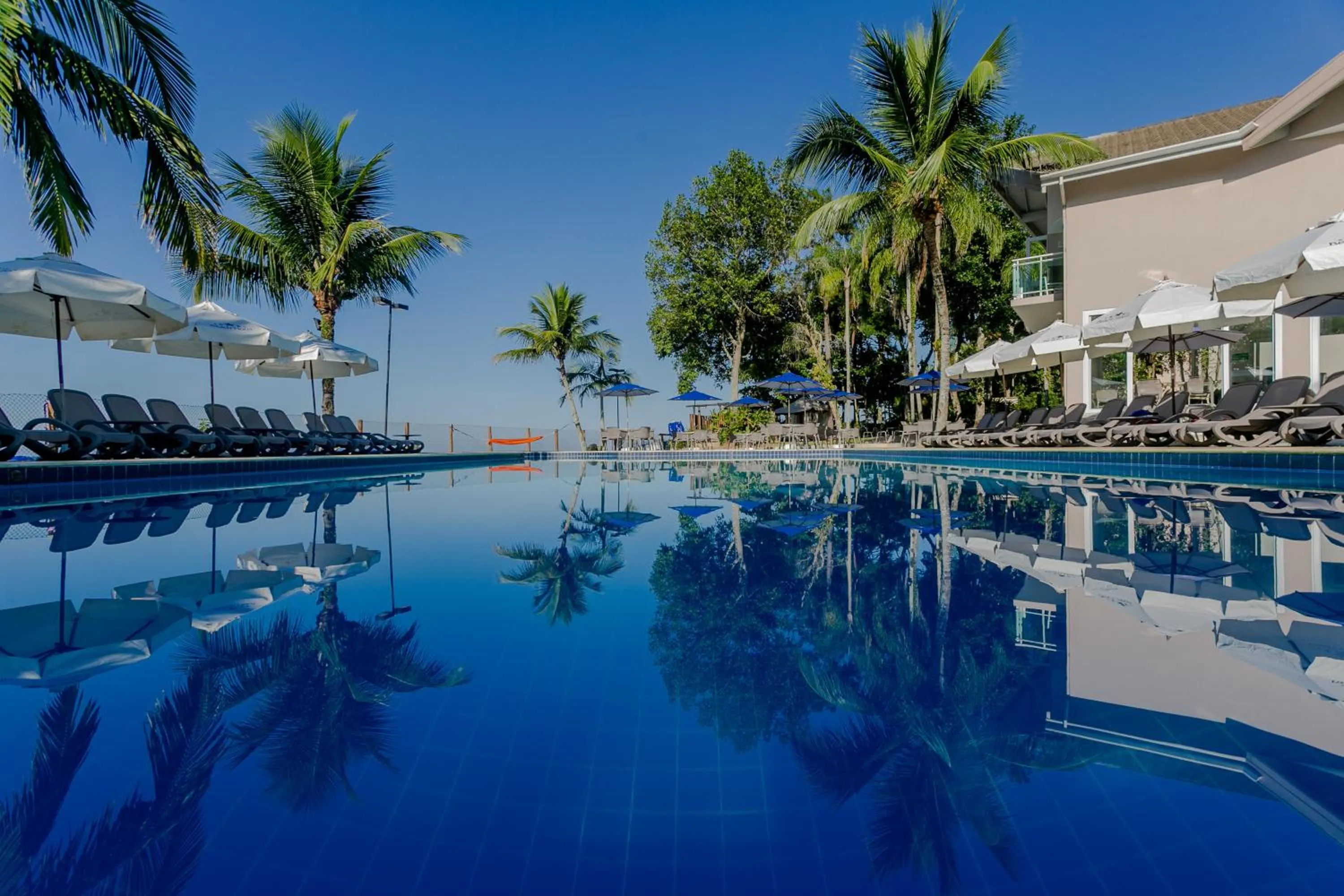 Pool view in Beach Hotel Juquehy