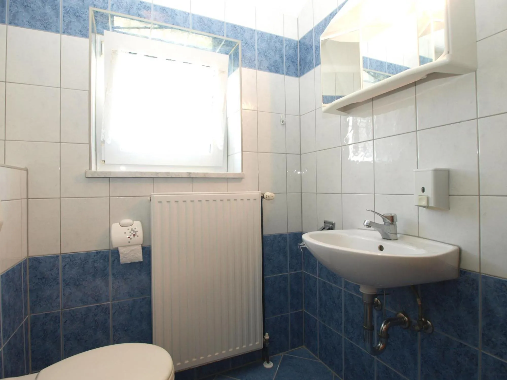 Apartments Anto 1598