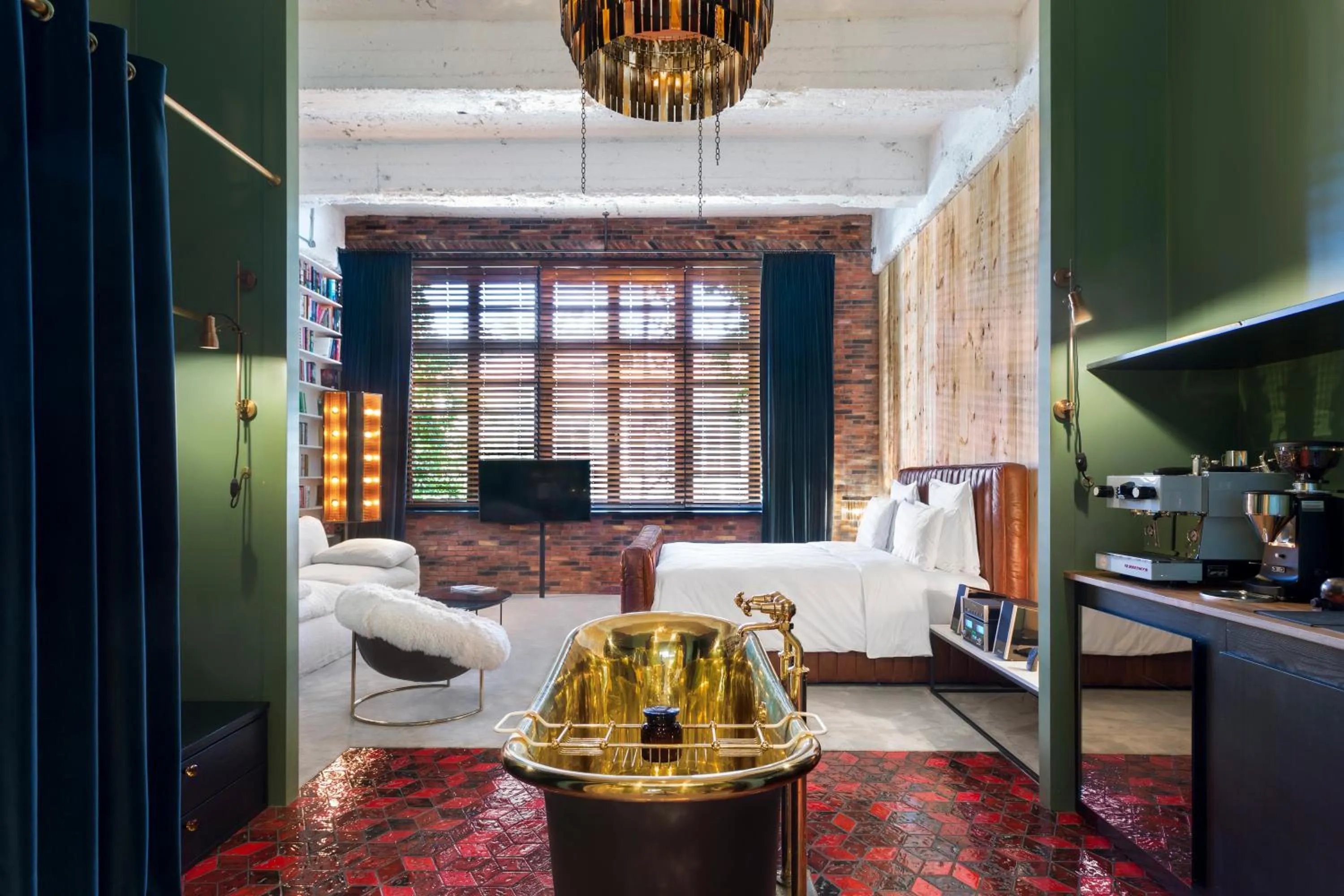 Photo of the whole room in Stamba Hotel