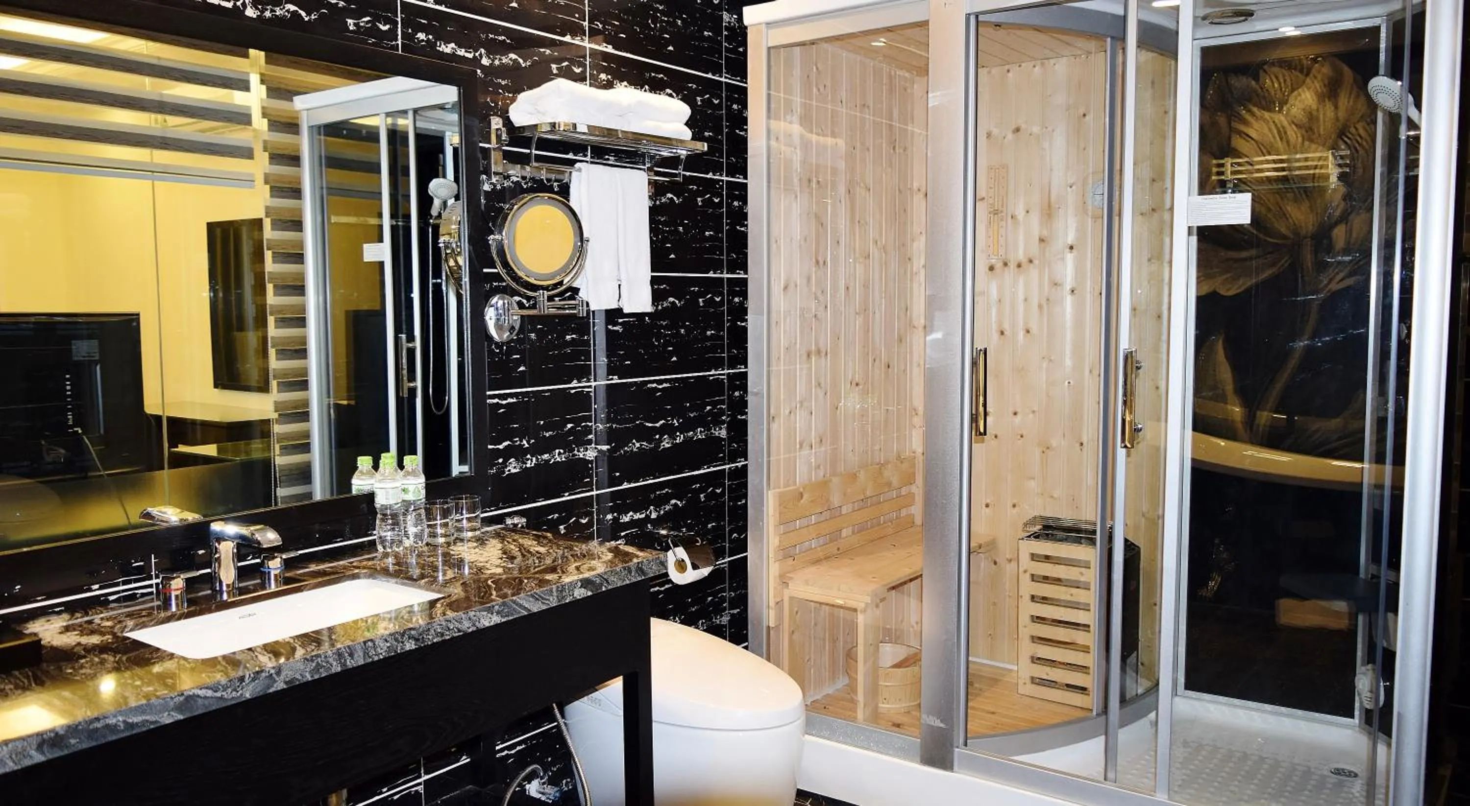 Tuong Vi Hotel Saigon