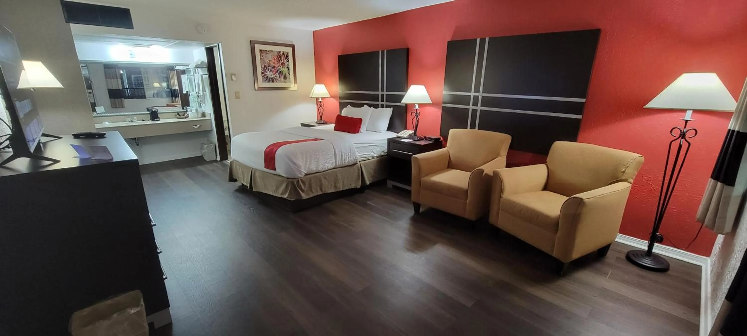 Bed in Ramada by Wyndham Mountain Home