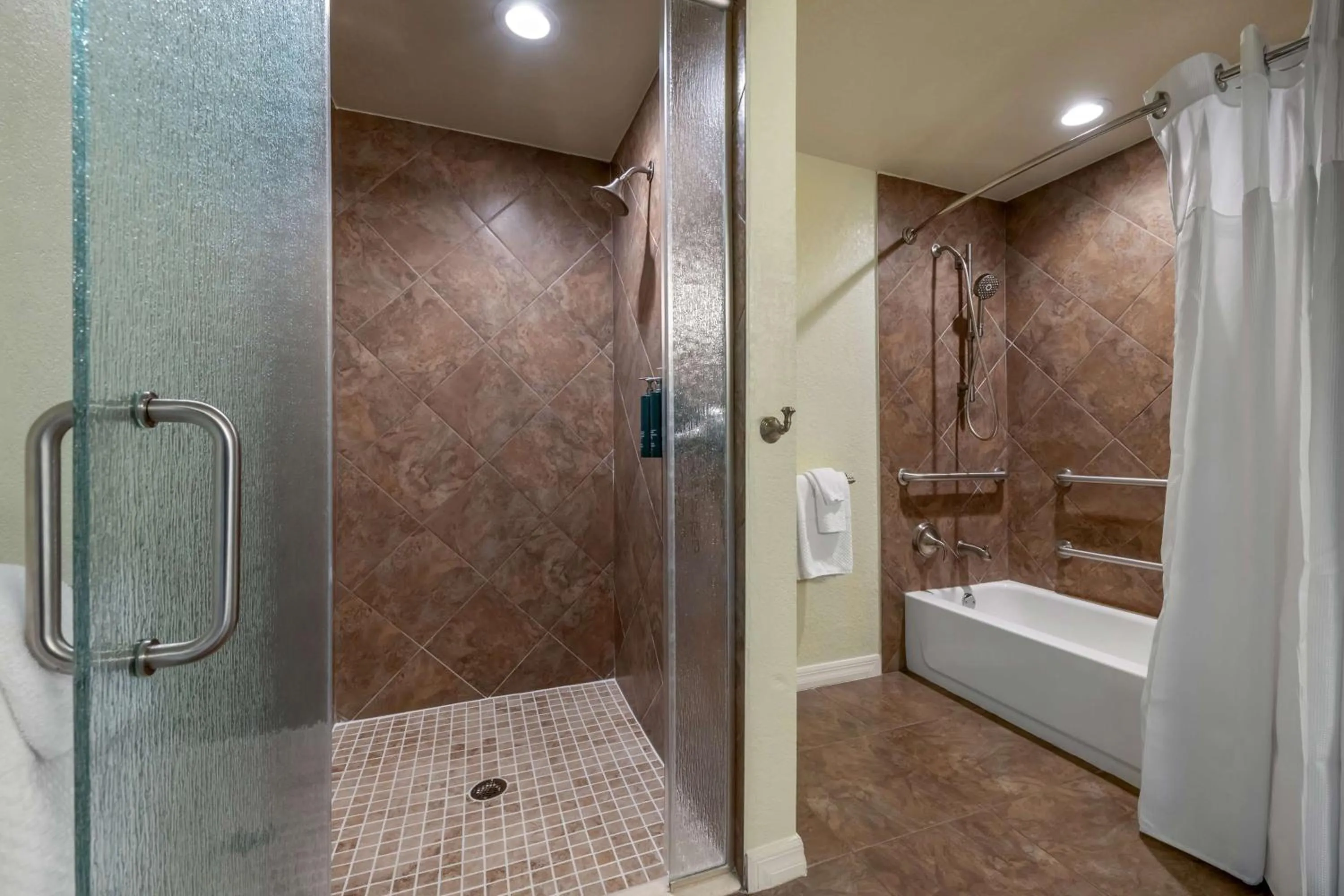 Bathroom in Hilton Vacation Club Mystic Dunes Orlando