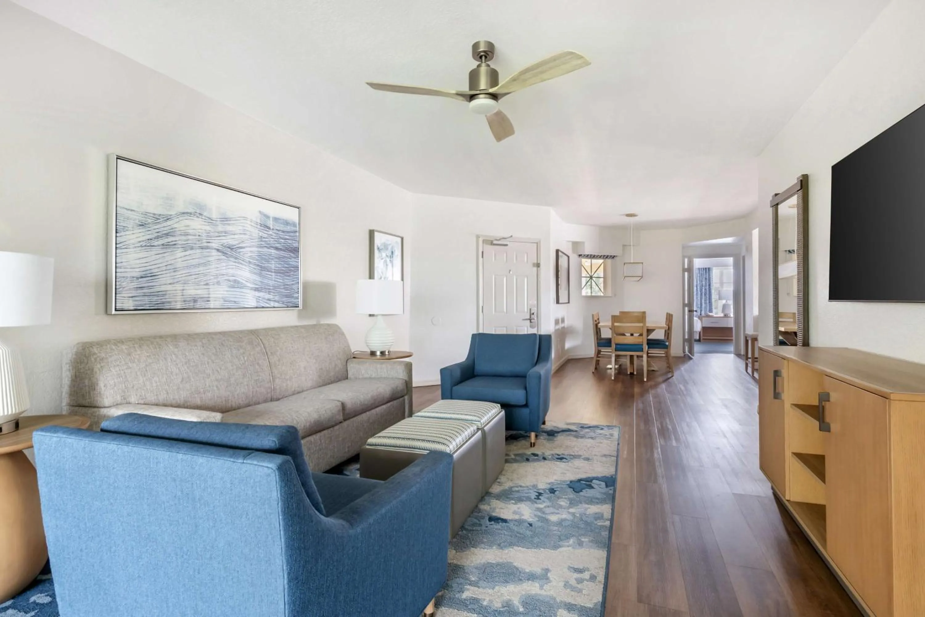 Living room in Hilton Vacation Club Mystic Dunes Orlando