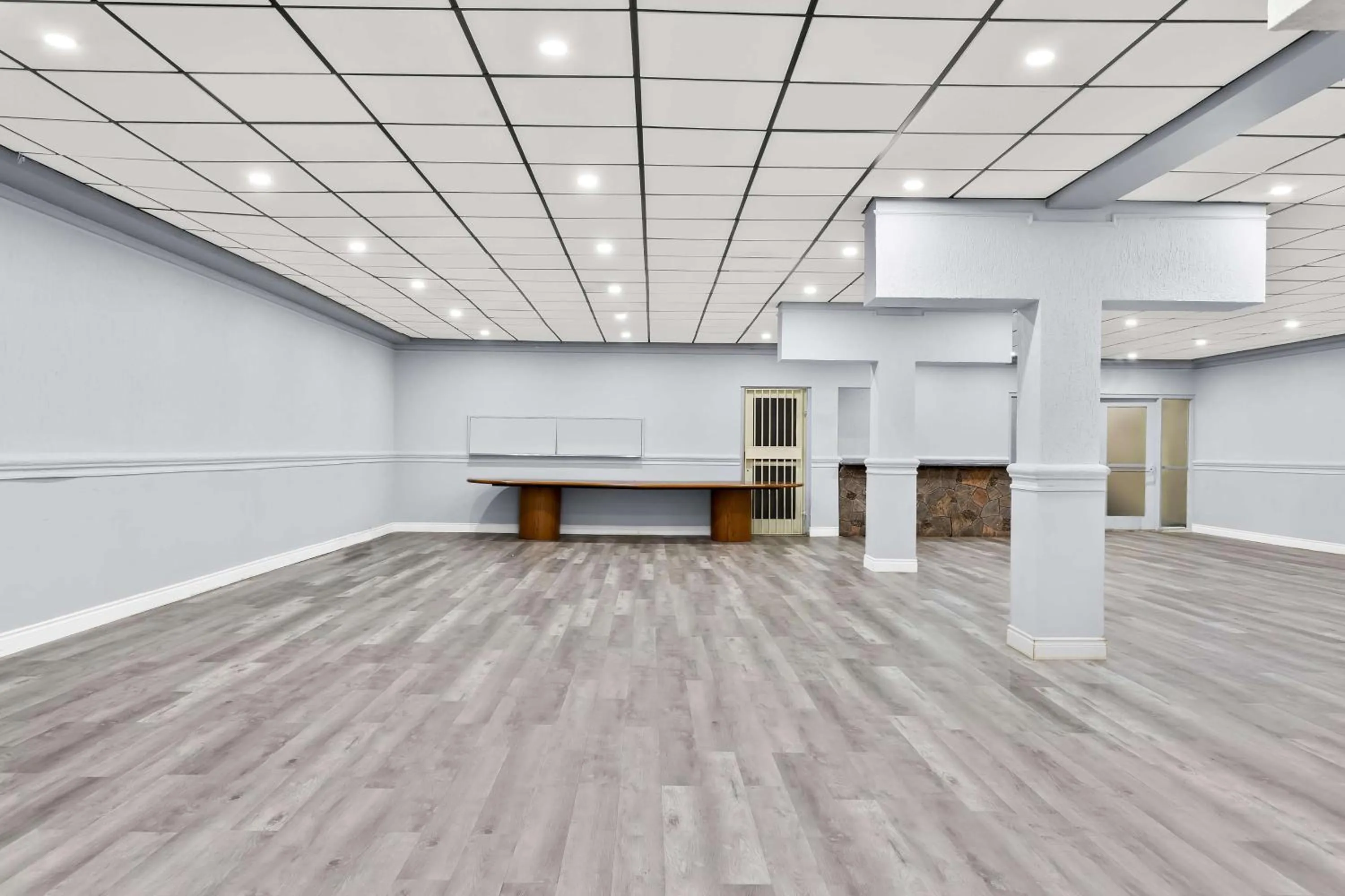 Banquet/Function facilities in Howard Johnson Plaza by Wyndham Windsor