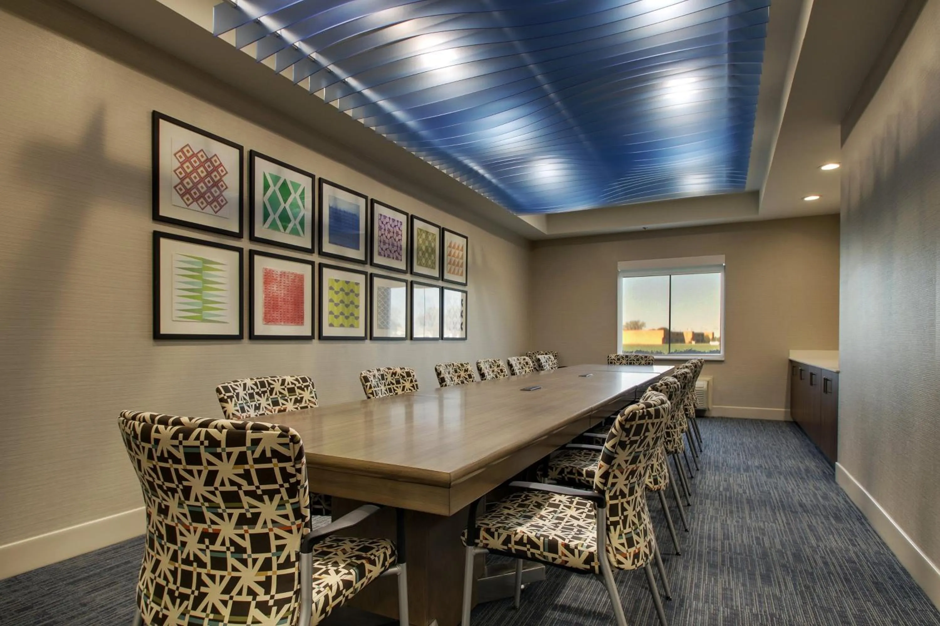 Meeting/conference room in Holiday Inn Express Vernon College Area Highway 287 by IHG