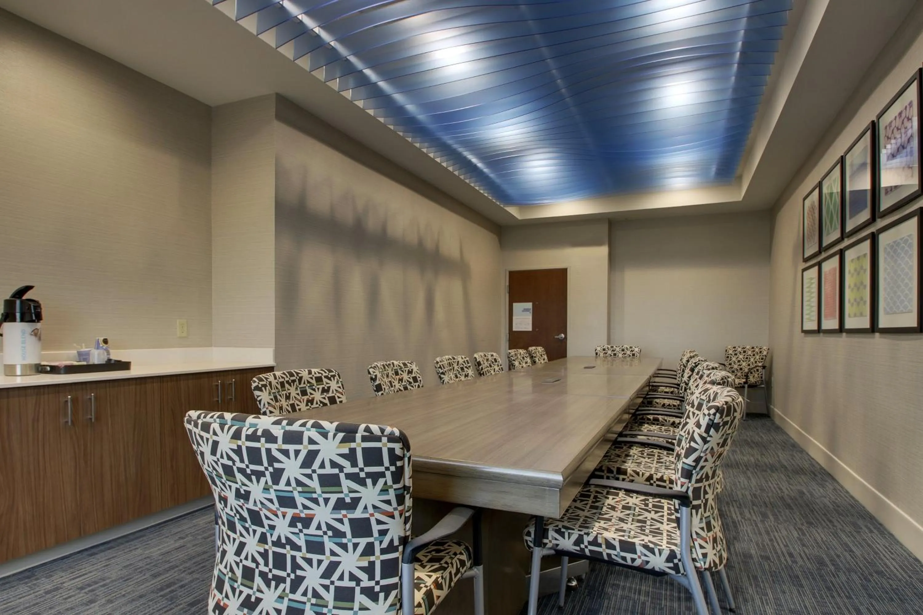 Meeting/conference room in Holiday Inn Express Vernon College Area Highway 287 by IHG