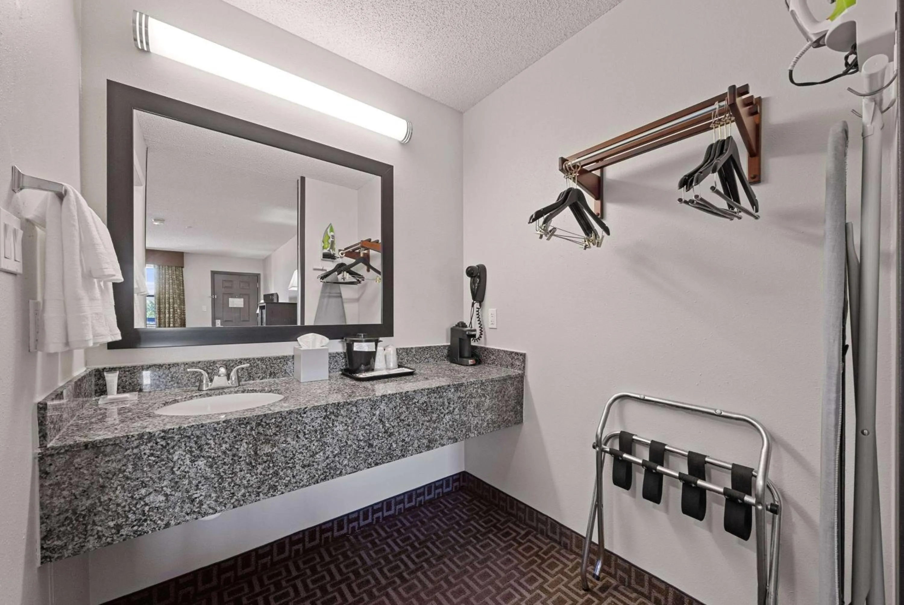 Bathroom in Best Western Round Rock