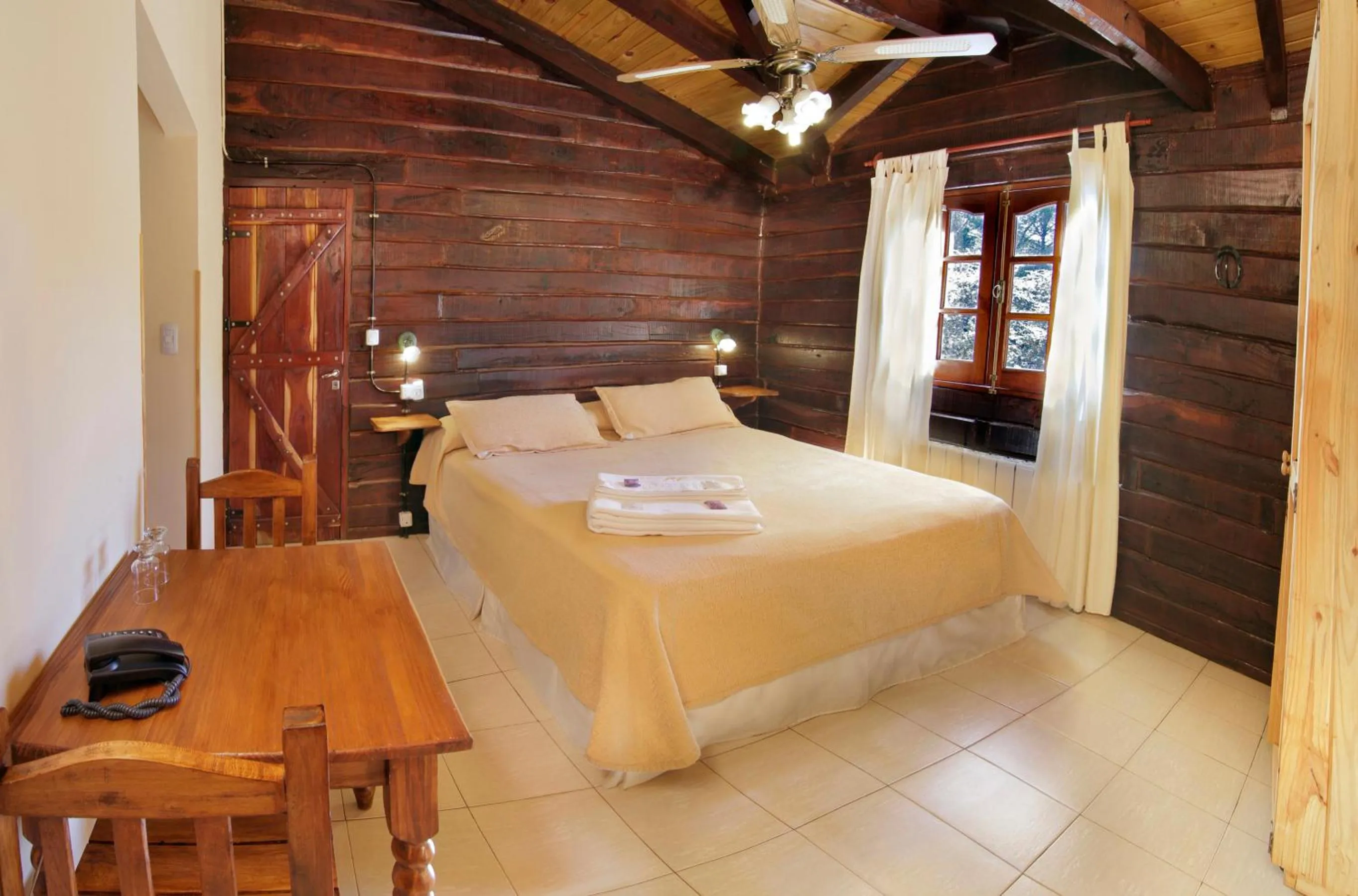 Photo of the whole room, Bed in Posada Pfullendorf - Adults Only