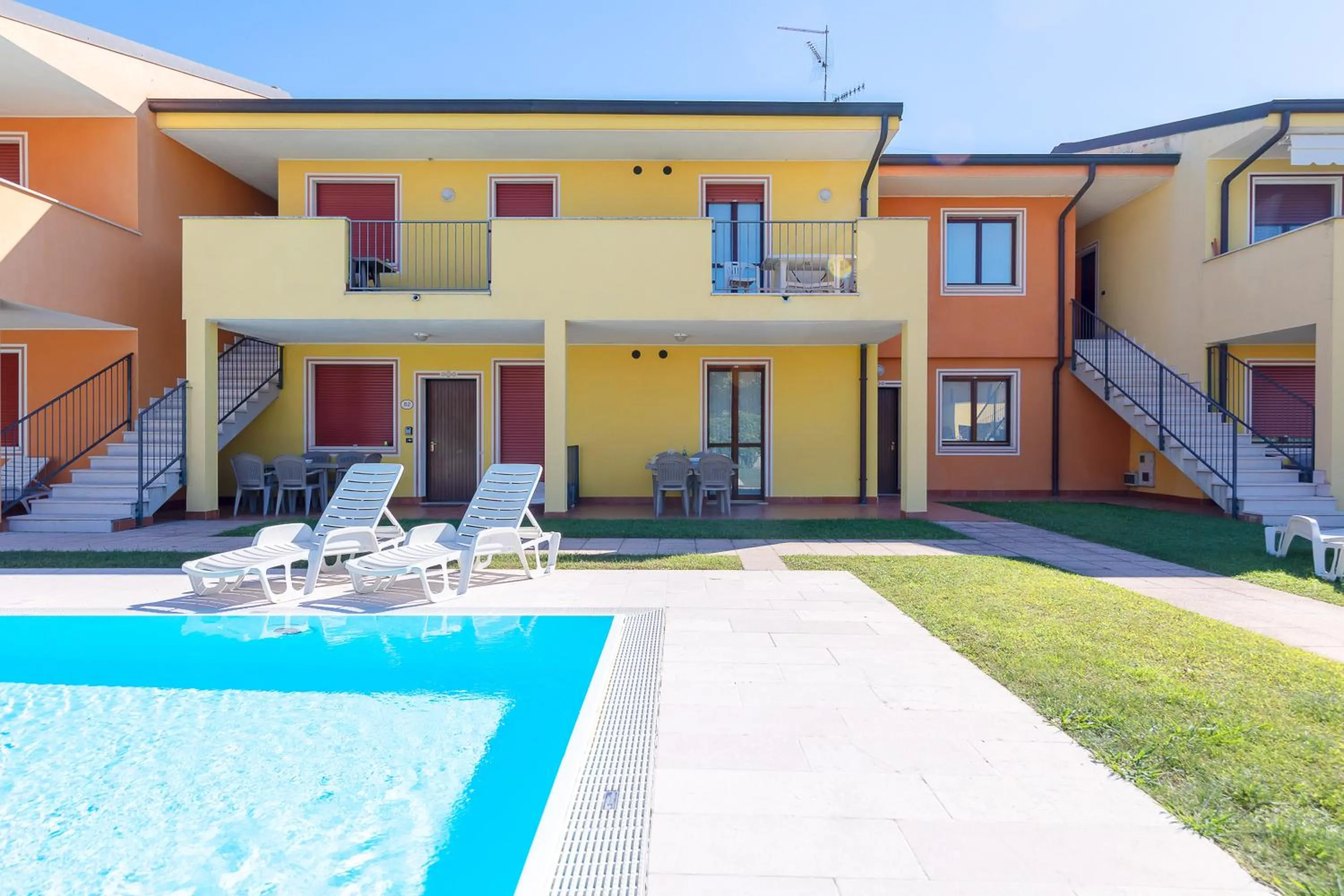 La Mimosa B03 Apartment by Wonderful Italy