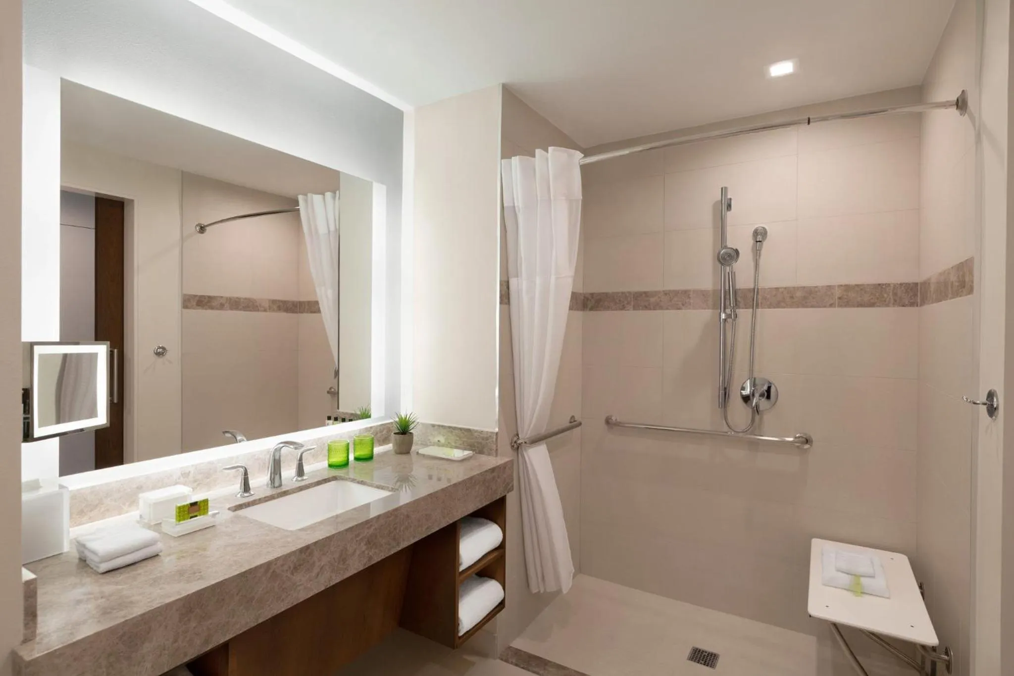 Bathroom in InterContinental Houston by IHG
