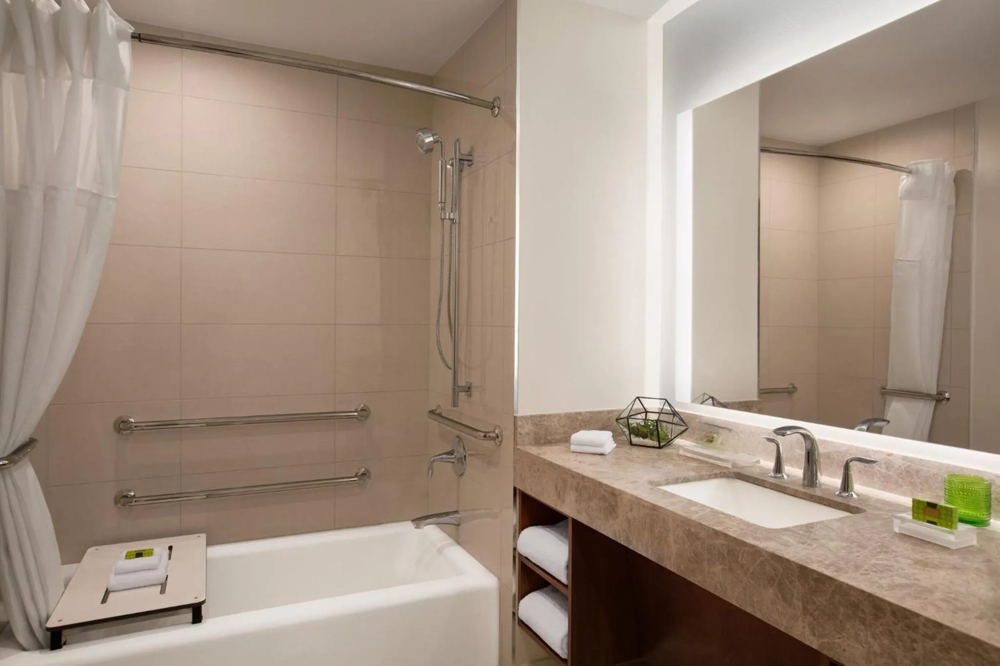 Bathroom in InterContinental Houston by IHG
