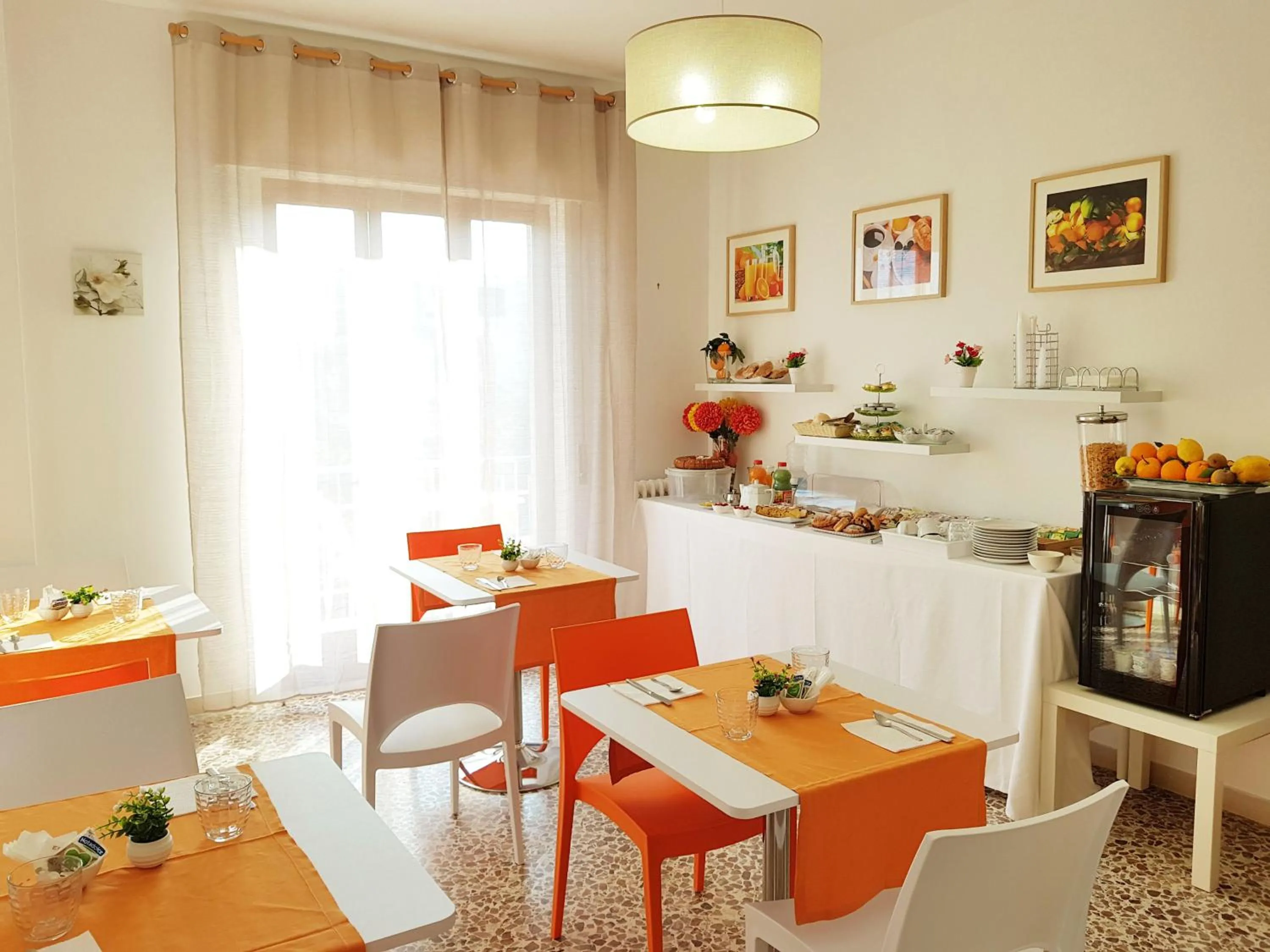 Communal lounge/ TV room in Villa Susy Relais