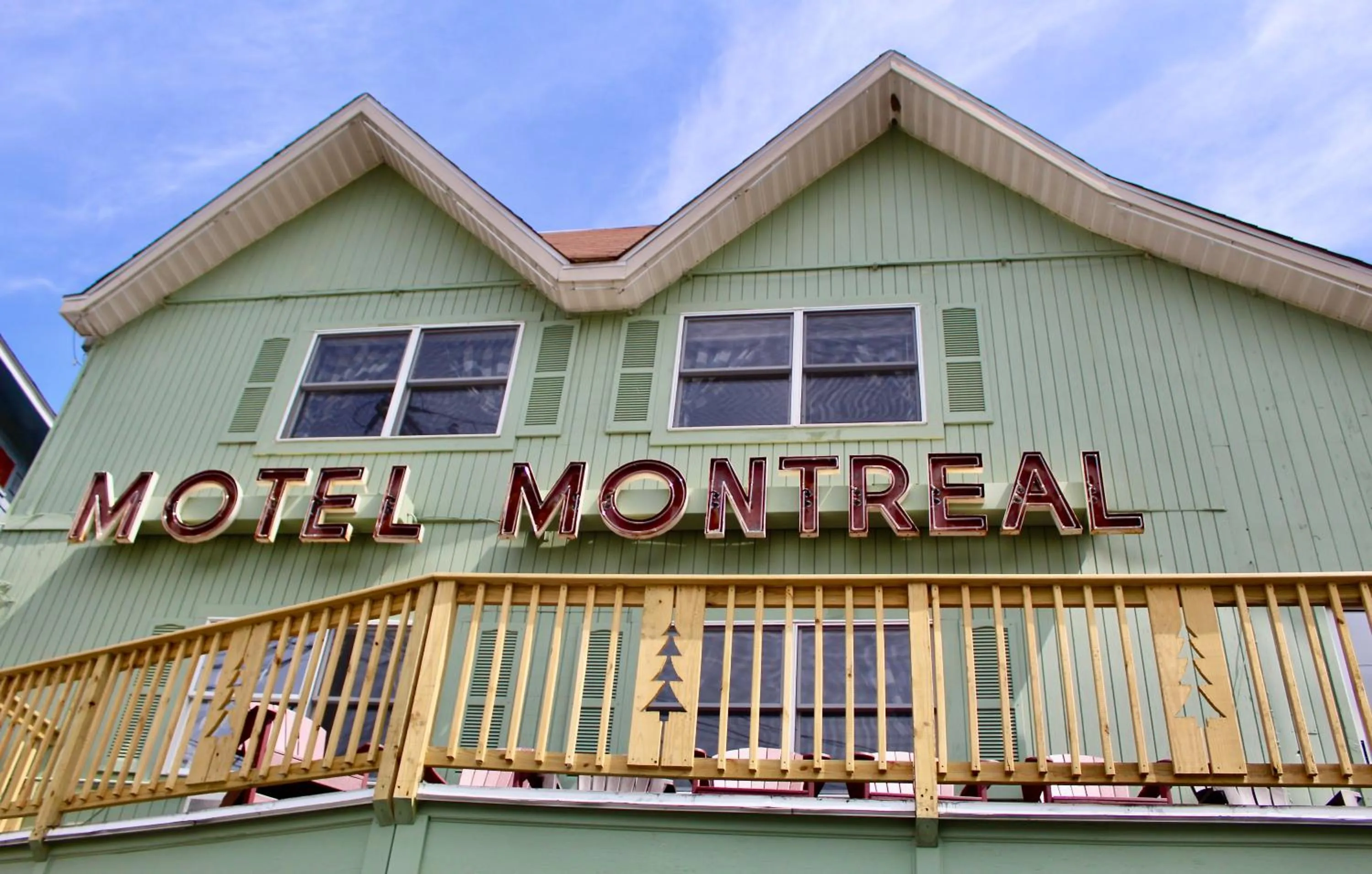 Facade/entrance in Motel Montreal