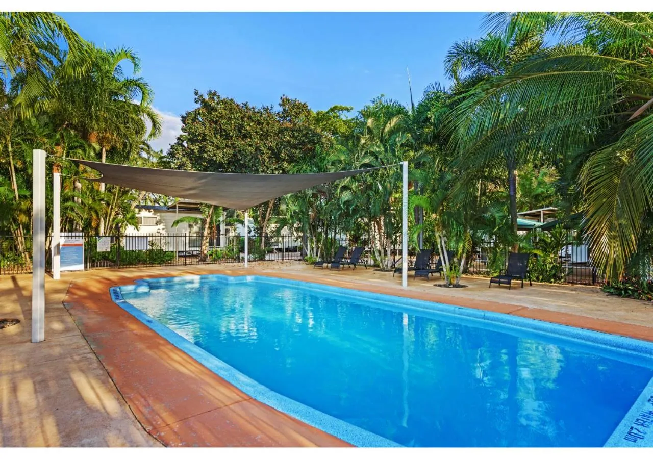 Swimming pool in Discovery Parks - Darwin