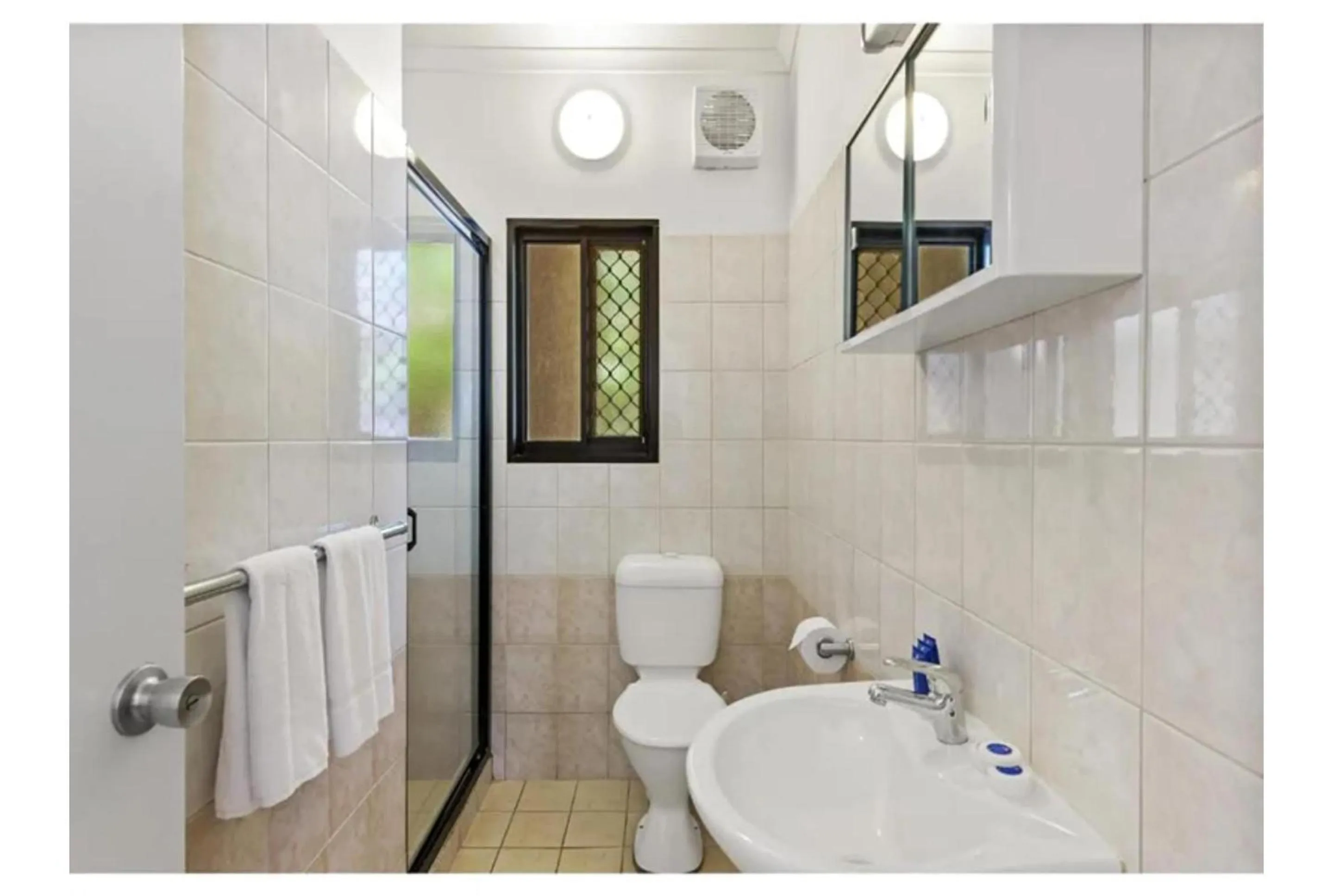 Bathroom in Discovery Parks - Darwin