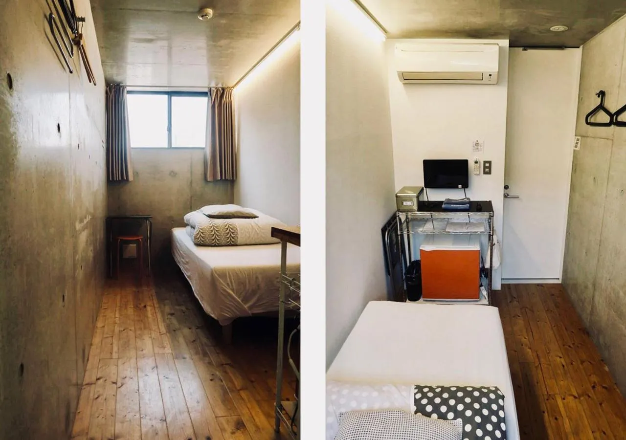 Photo of the whole room, Bed in Kangaroo Hotel