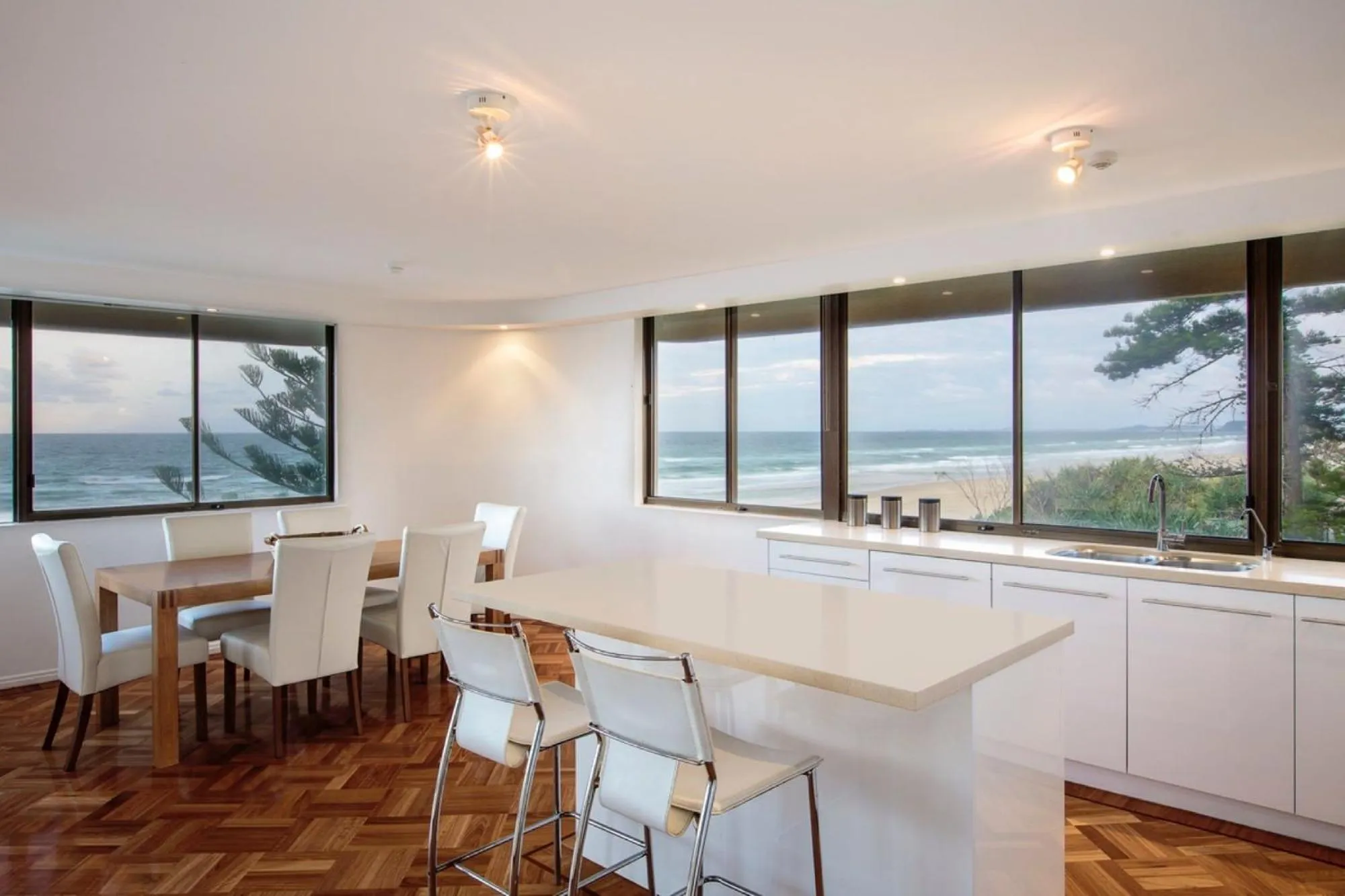 Kitchen or kitchenette in Dorchester On The Beach