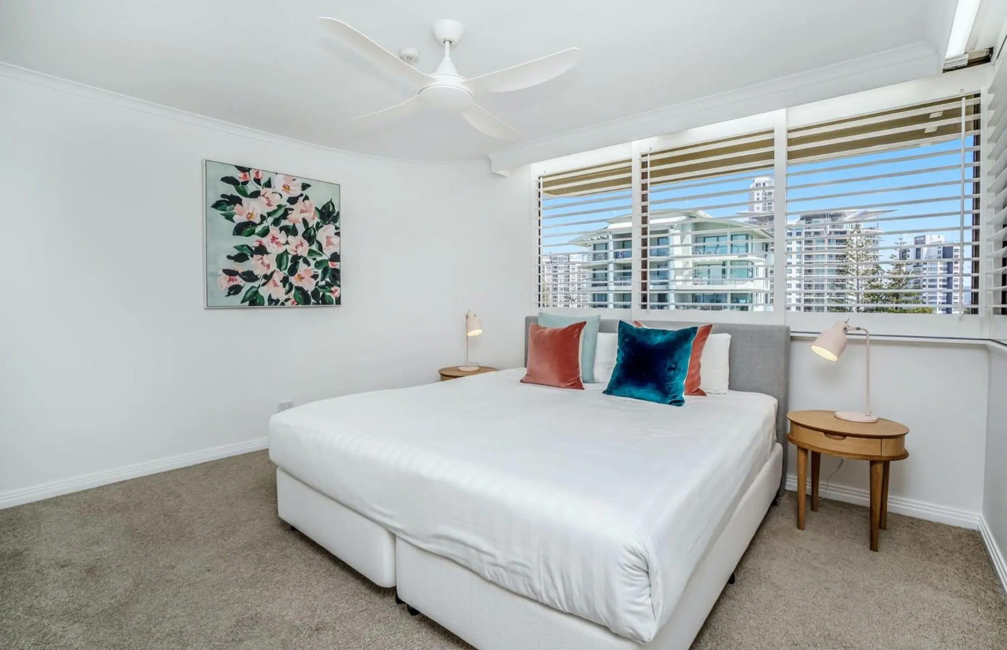 Bed in Dorchester On The Beach