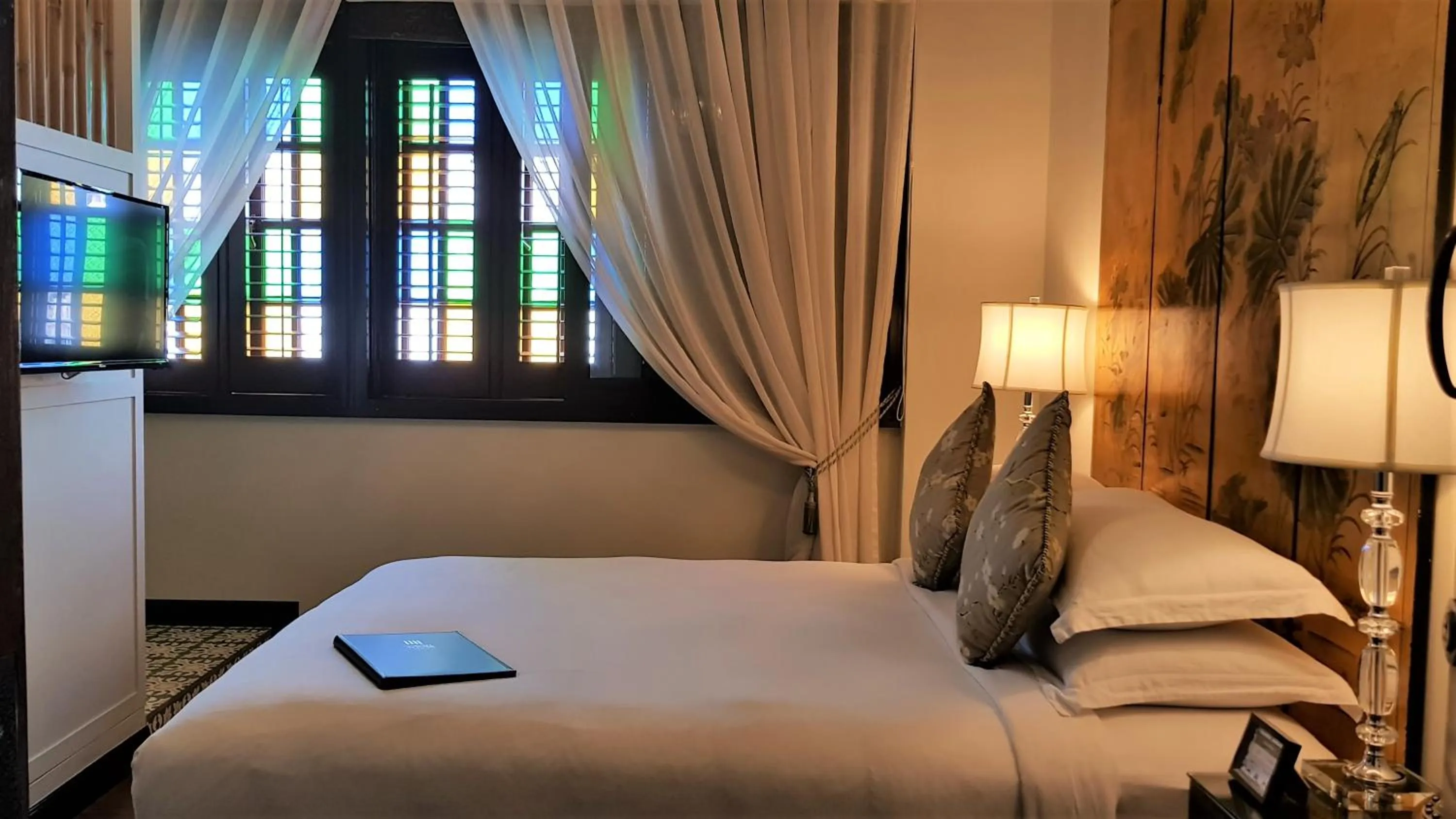 Bedroom, Bed in Campbell House