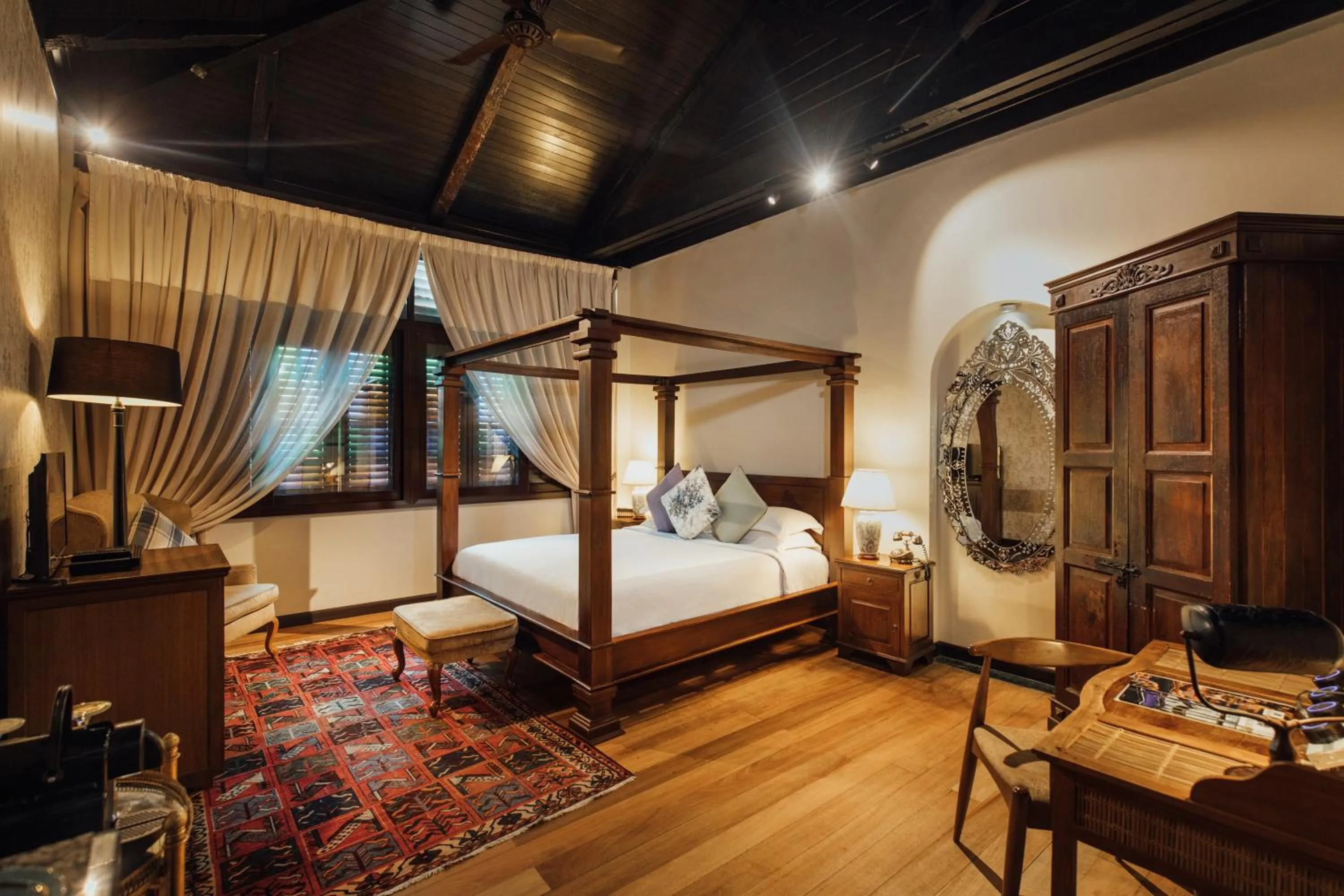 Bedroom, Bed in Campbell House