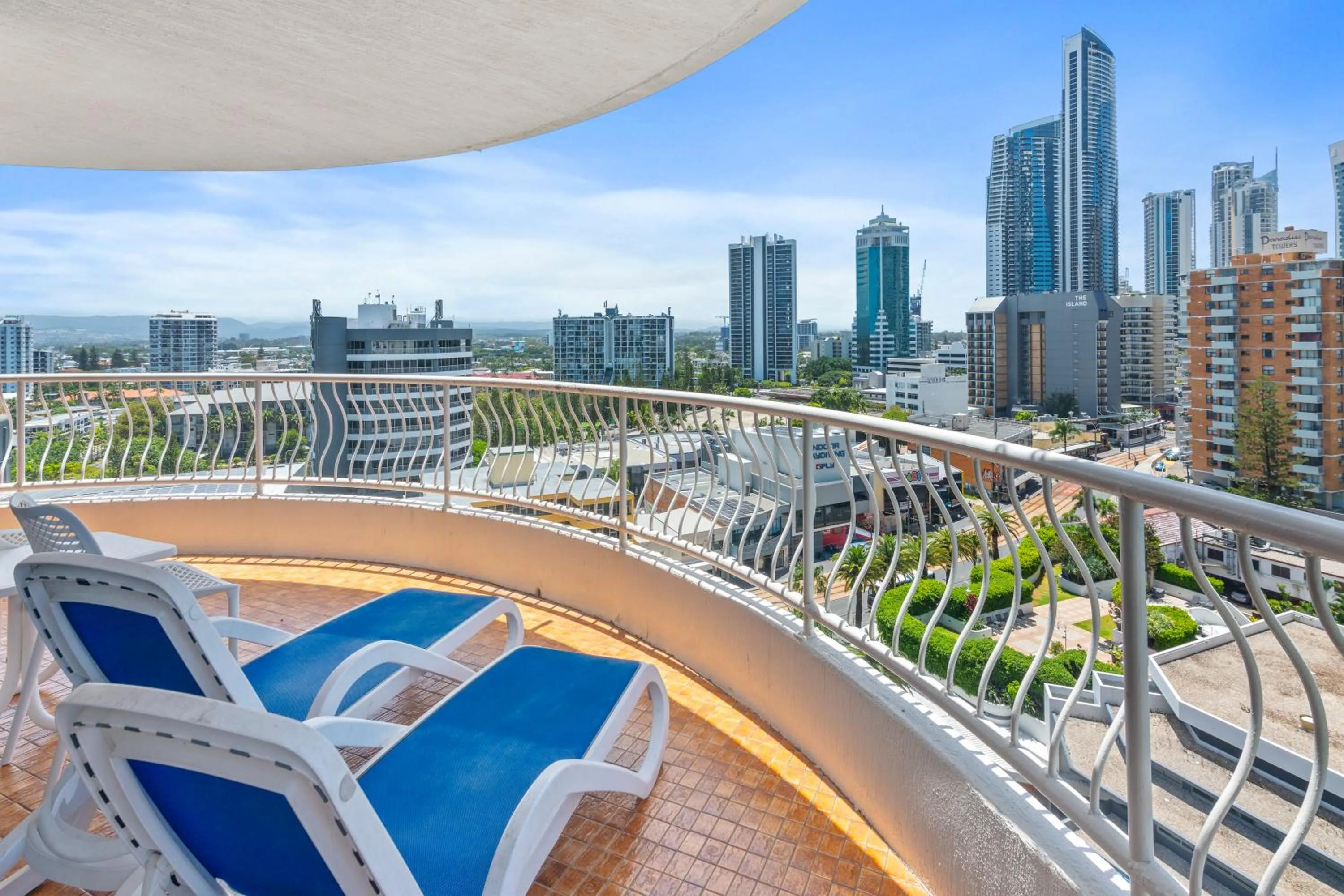 Day in Aegean Apartments Surfers Paradise